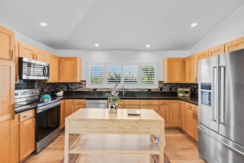 77-246 Hoomohala Rd, Kailua Kona, HI 96740