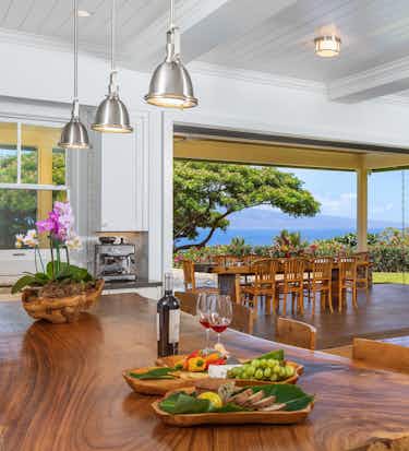 Upcoming 3 of bedrooms 3 of bathrooms Open house in Lahaina on 10/5 @ 10:45AM-12:00PM listed at $4,775,000