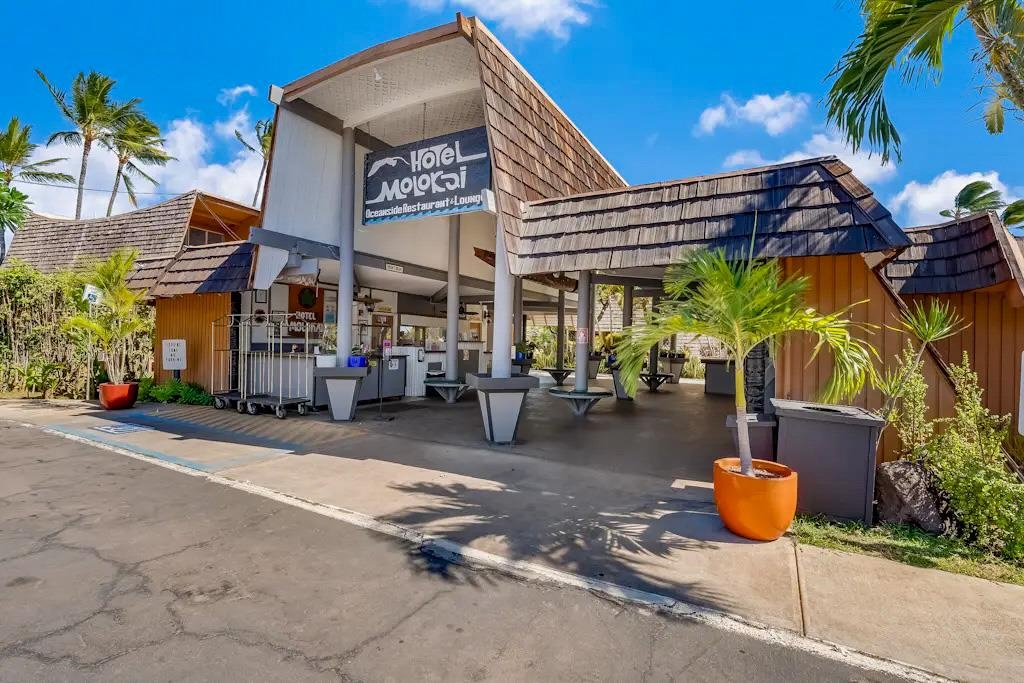 1300 Kam V Hwy, A102, Kaunakakai, HI 96748