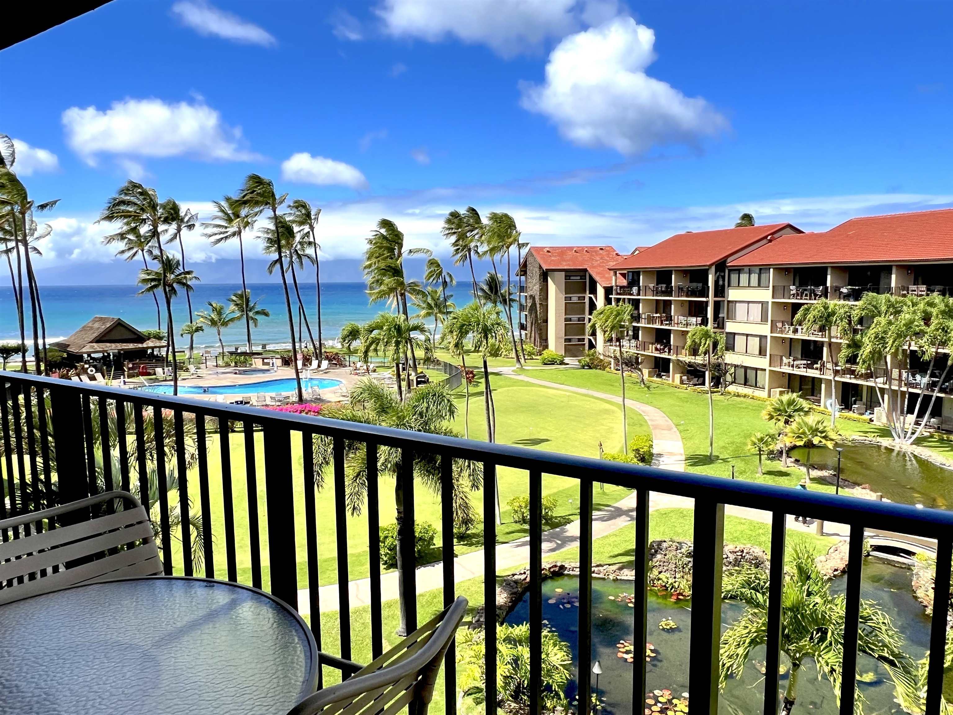3543 Lower Honoapiilani Rd, J403, Lahaina, HI 96761