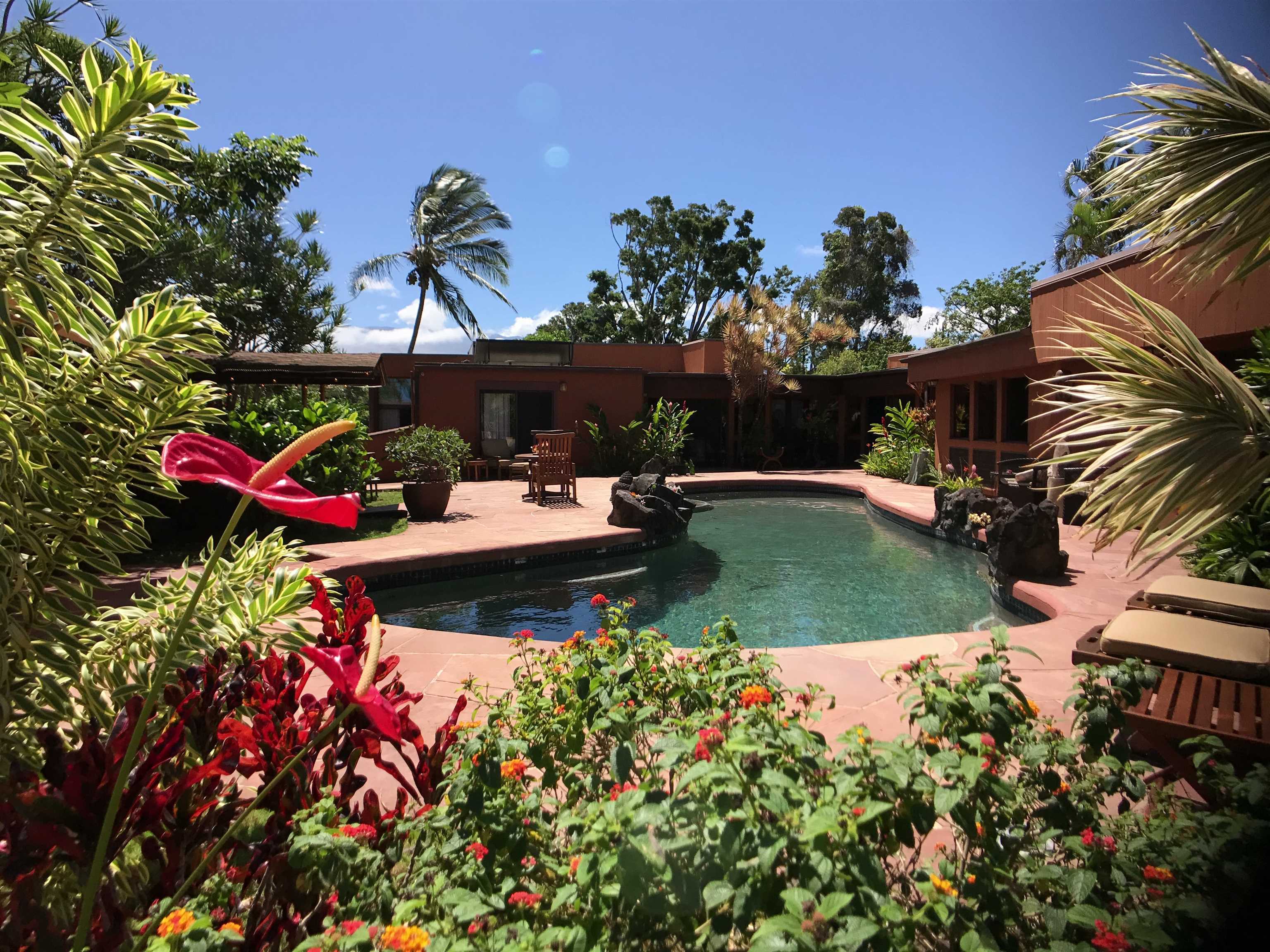 107 Kuiaha Rd, Haiku, HI 96708