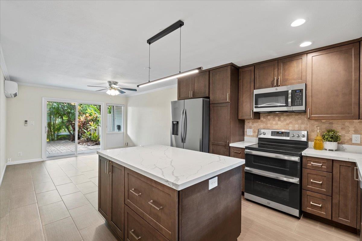 140 Uwapo Rd, 35-104, Kihei, HI 96753