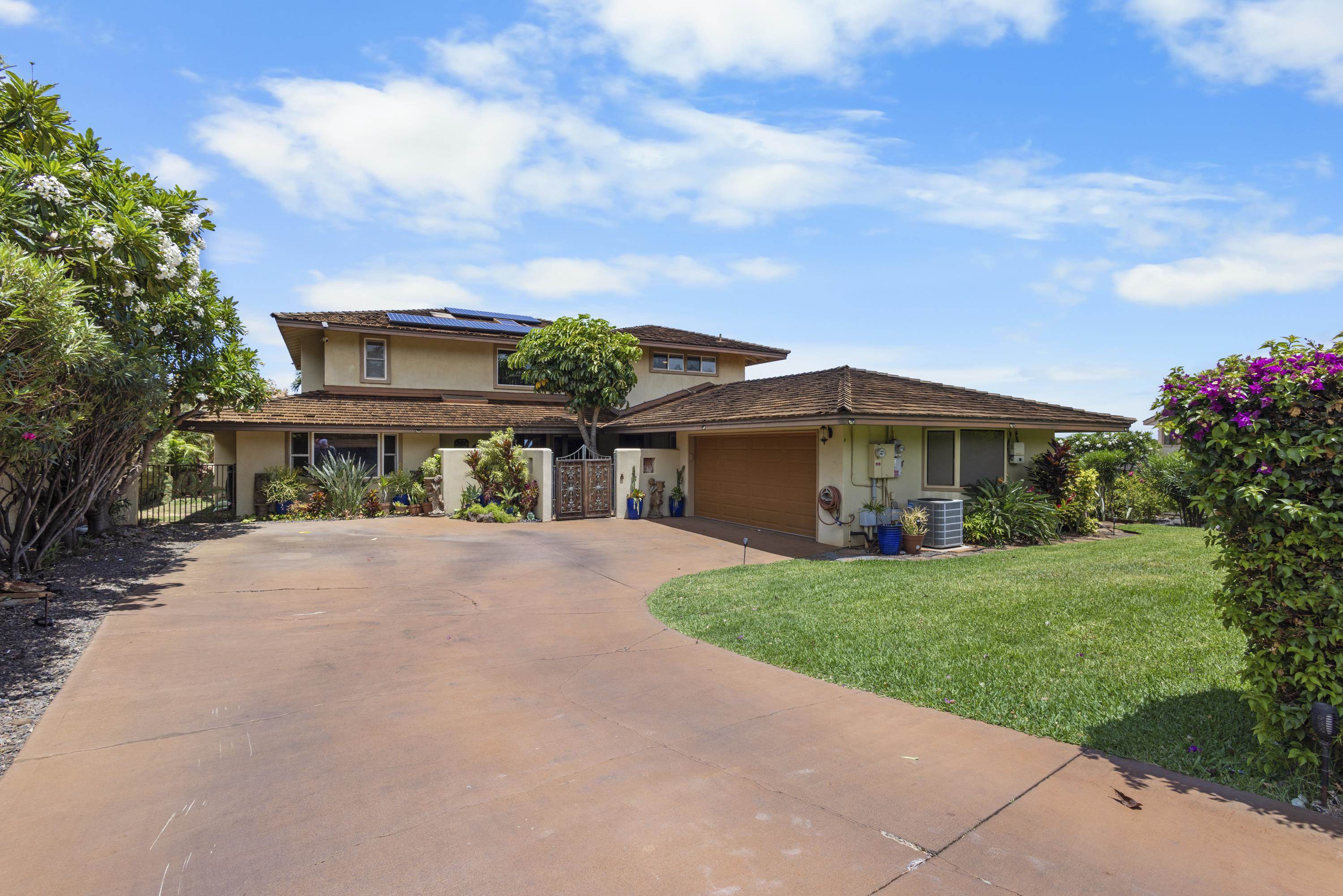 56 Iwa Pl, Lahaina, HI 96753