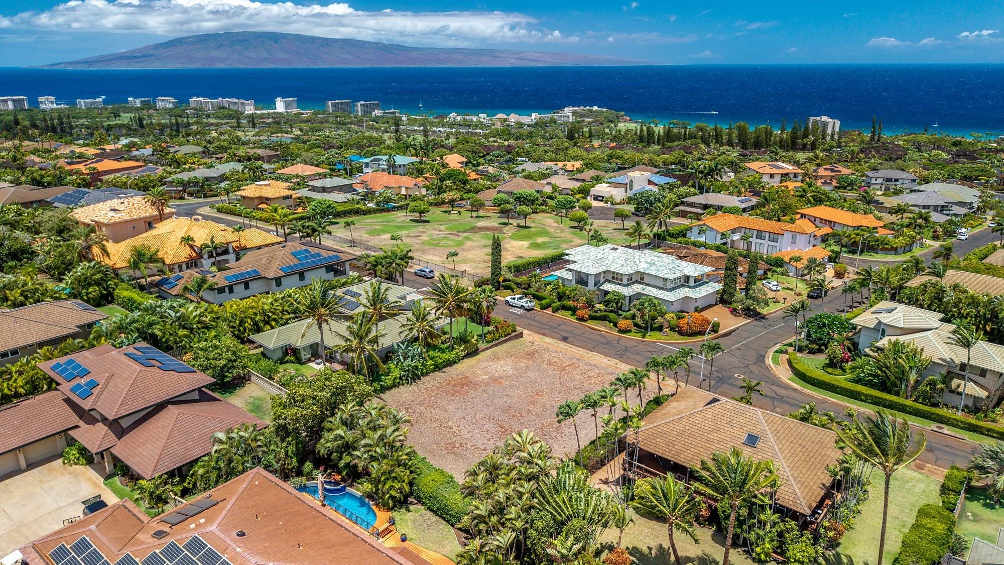 51 Pihaa St, 48, Lahaina, HI 96761