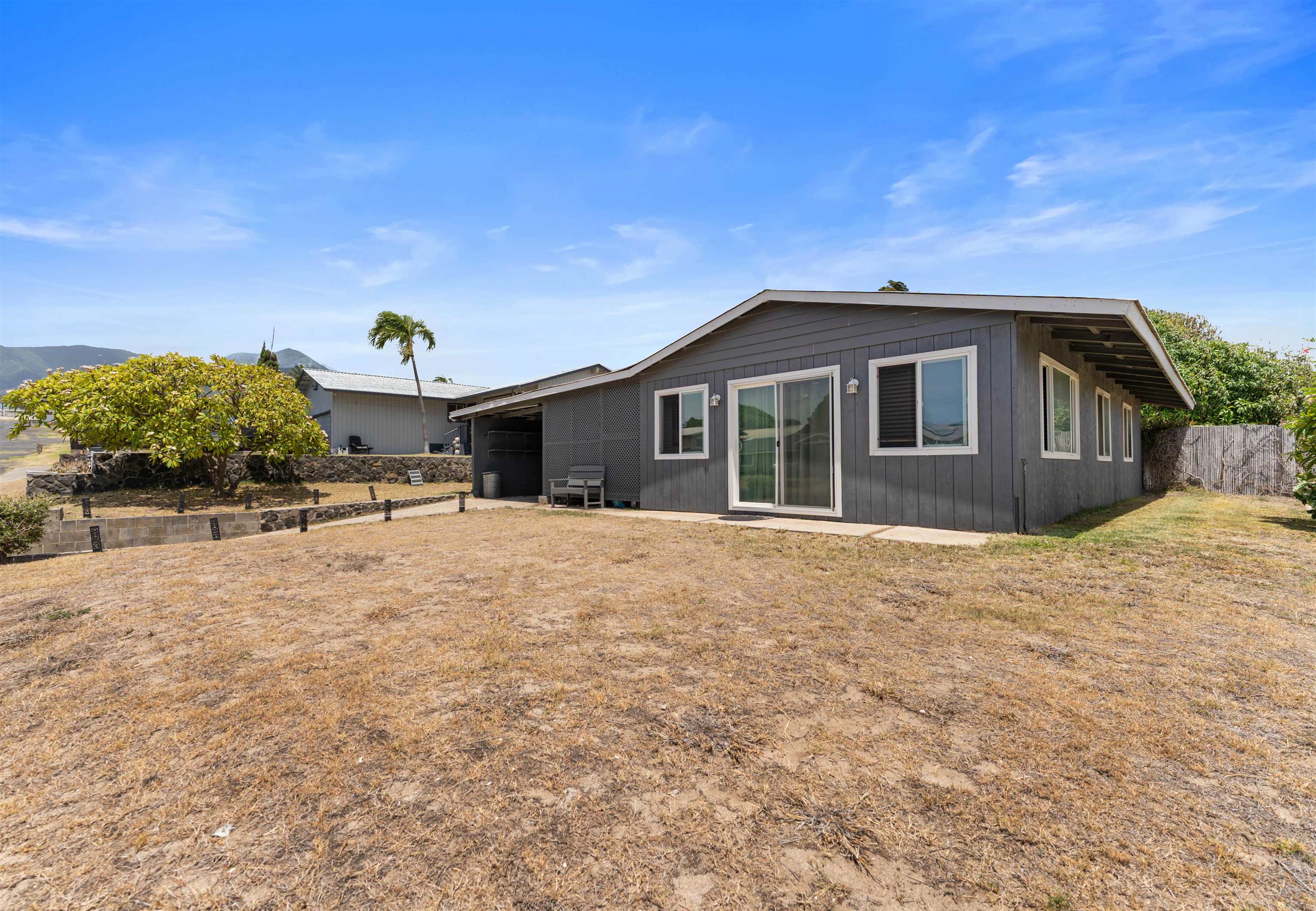 522 Niau St, Kahului, HI 96732