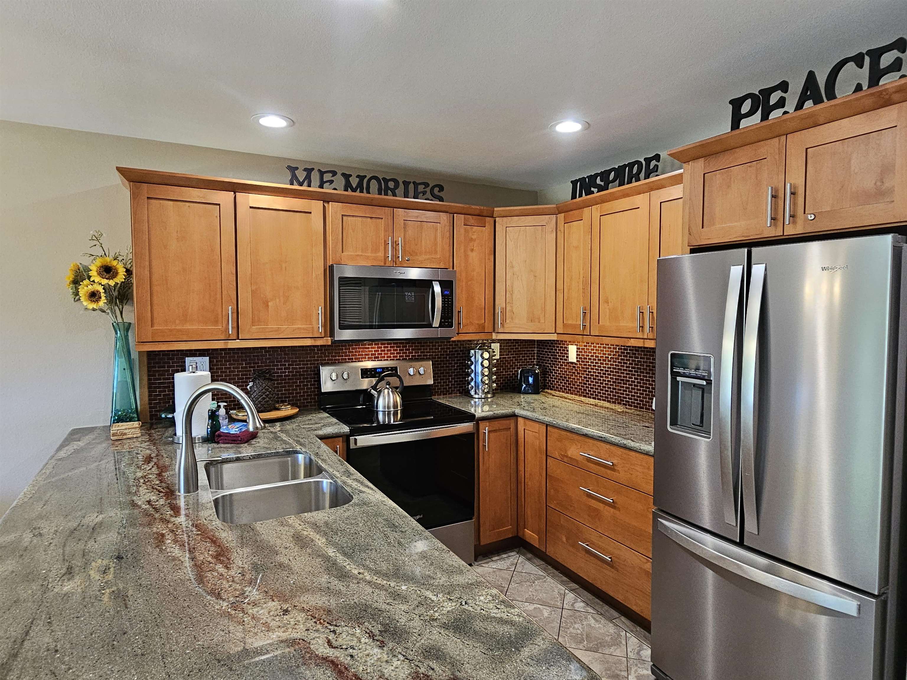 2777 Kihei Rd, F-102, Kihei, HI 96753