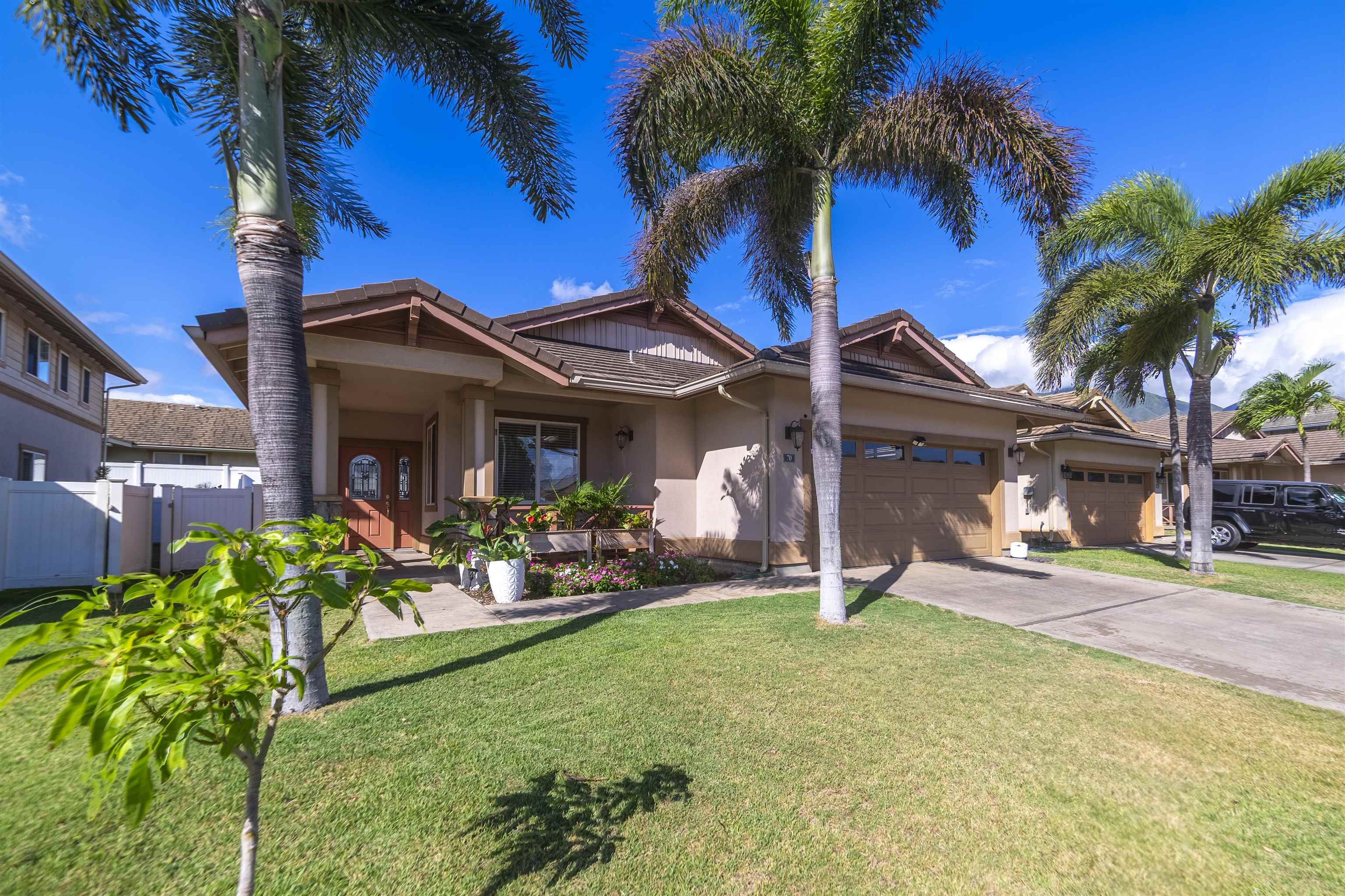 70 Hoku Puhipaka St, Kahului, HI 96732