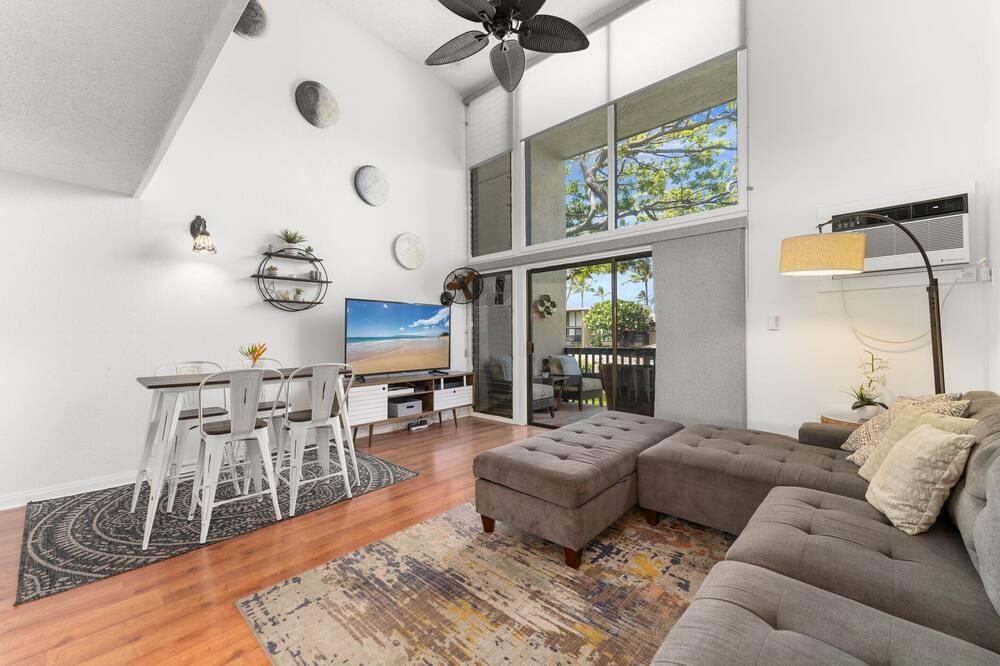 1299 Uluniu Rd, F203, Kihei, HI 96753