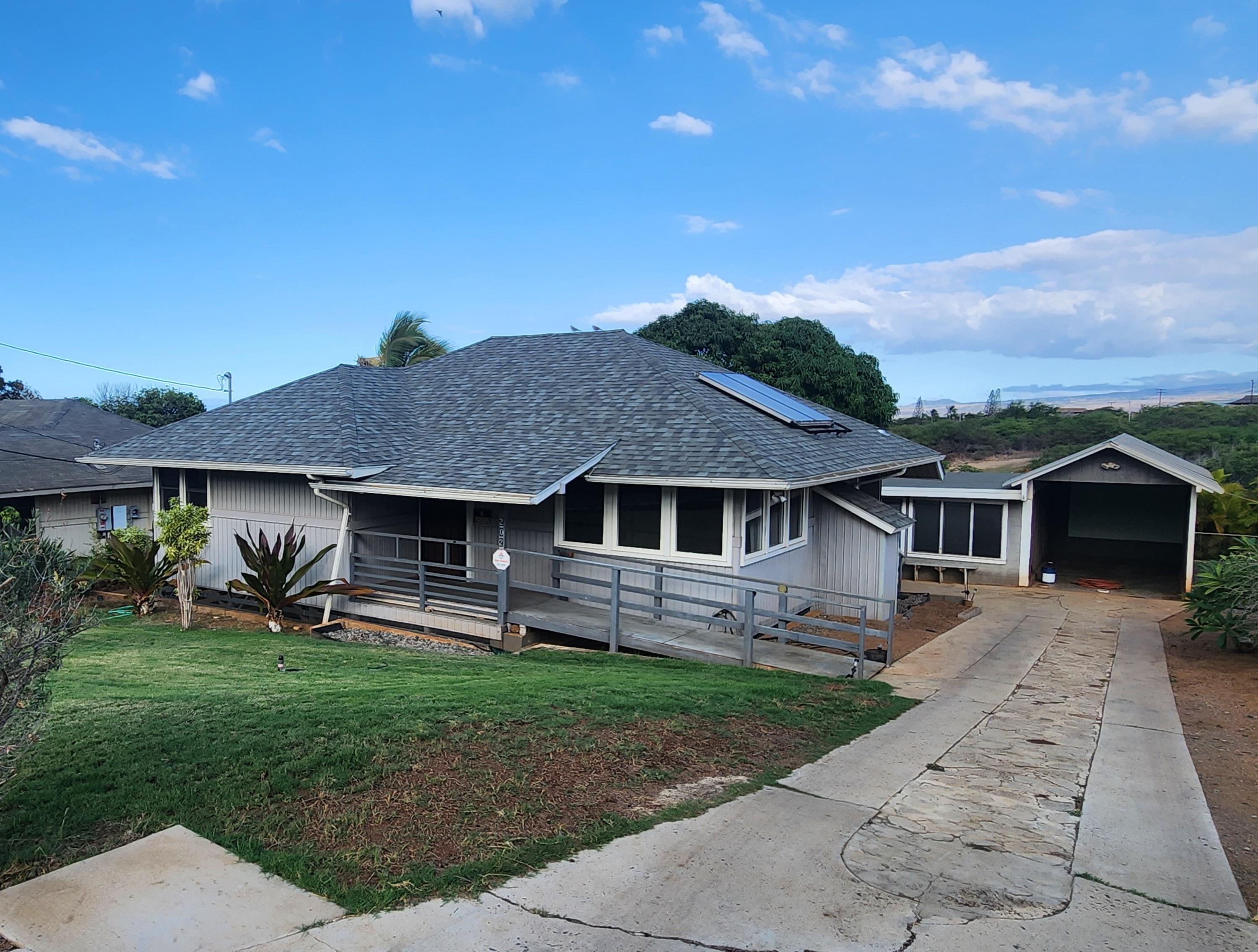 202 Nakoa Dr, Wailuku, HI 96793