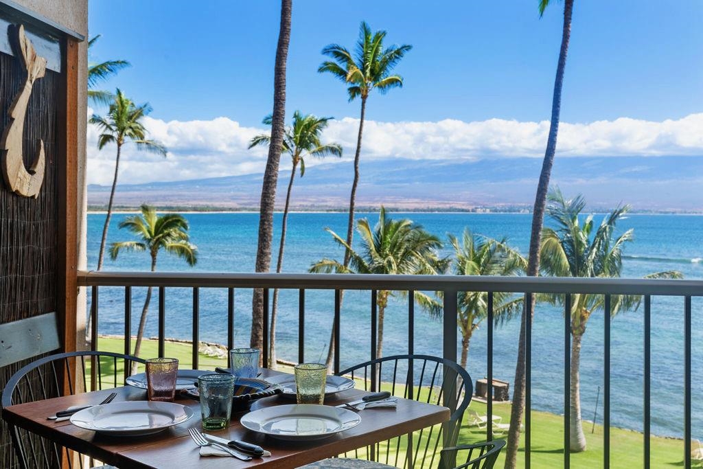 70 Hauoli St, 404, Wailuku, HI 96793-9552