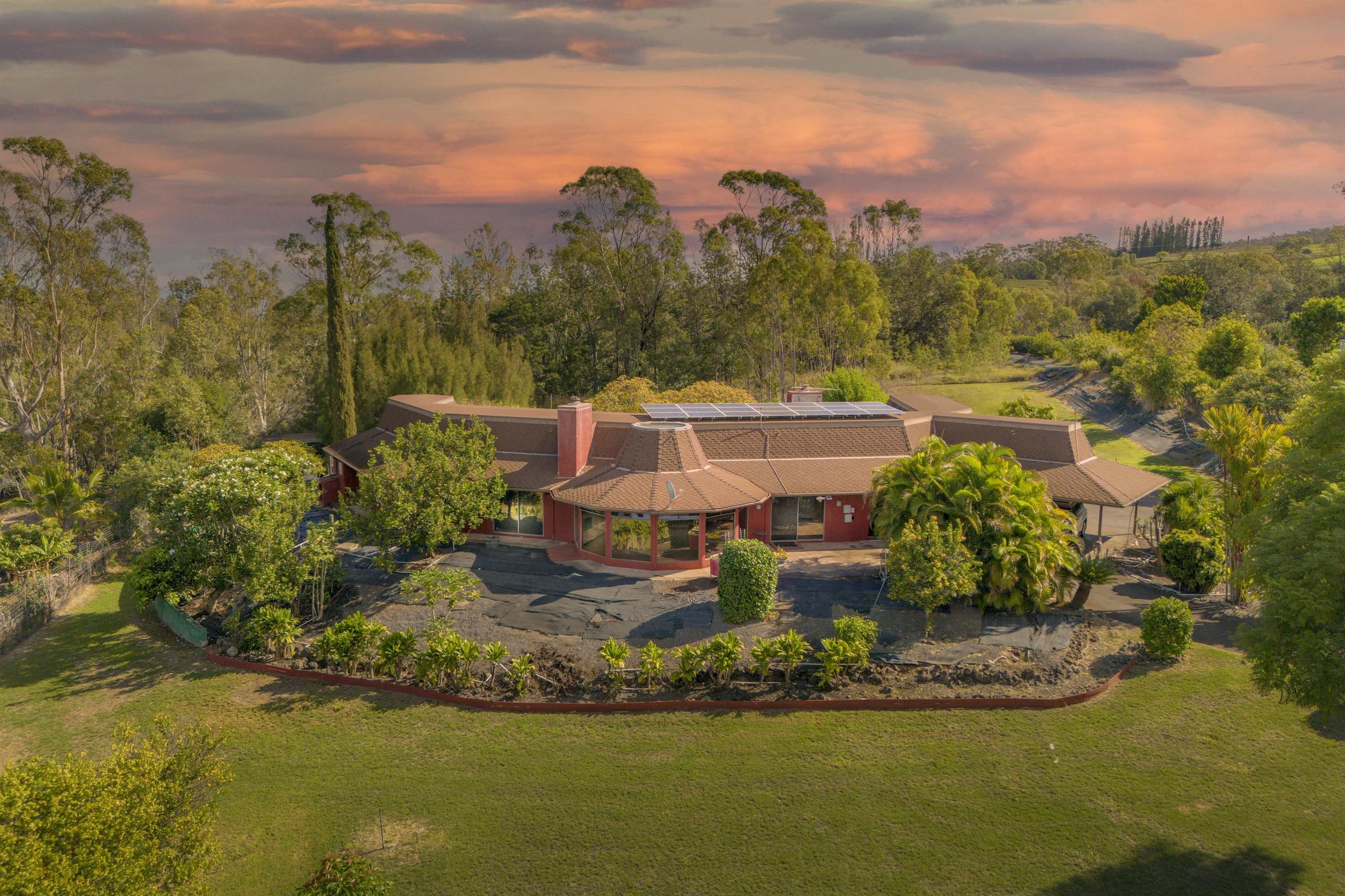 151 Aulii Dr, Pukalani, HI 96768