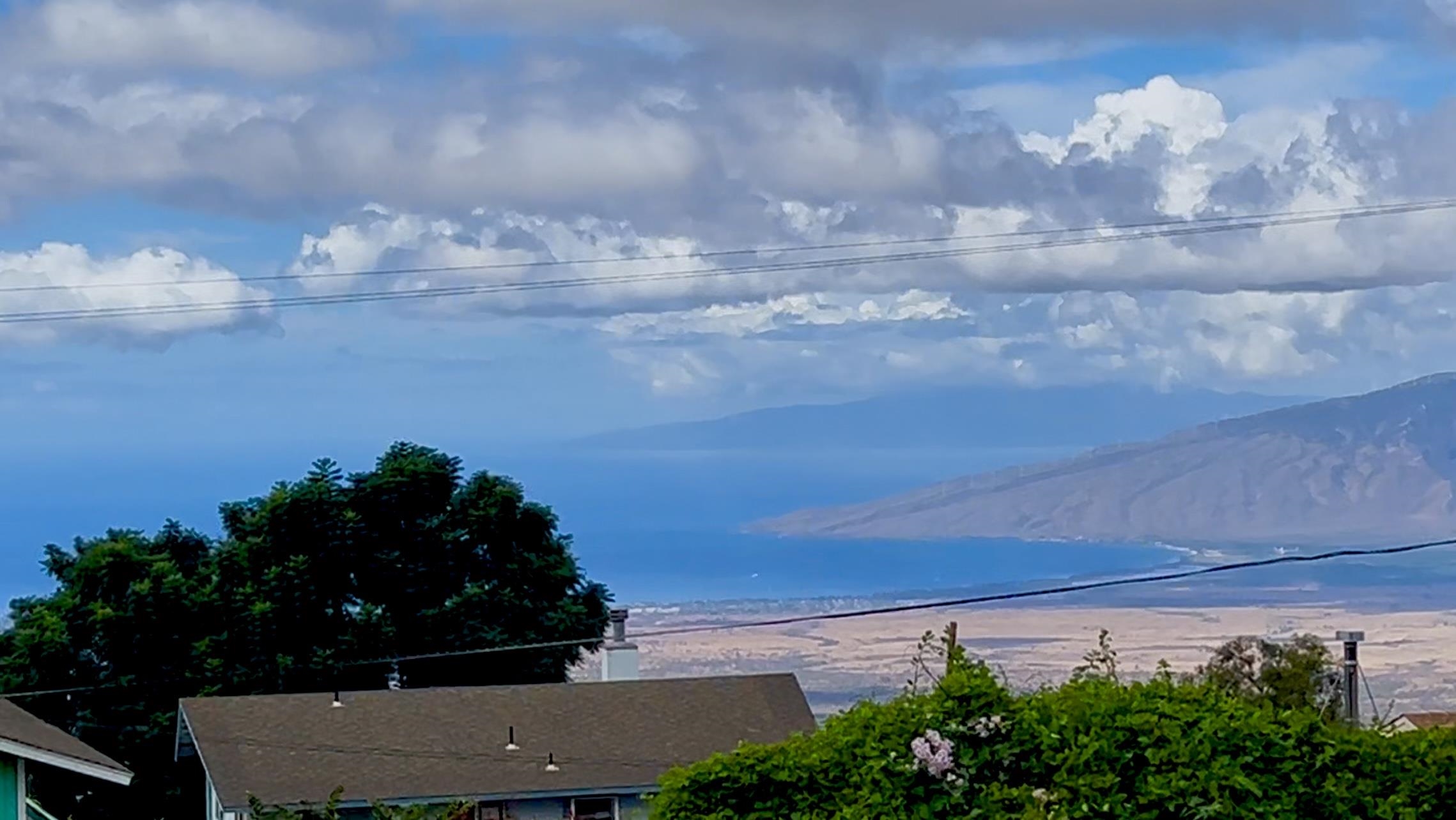 12 Upper Kimo Dr, Kula, HI 96790