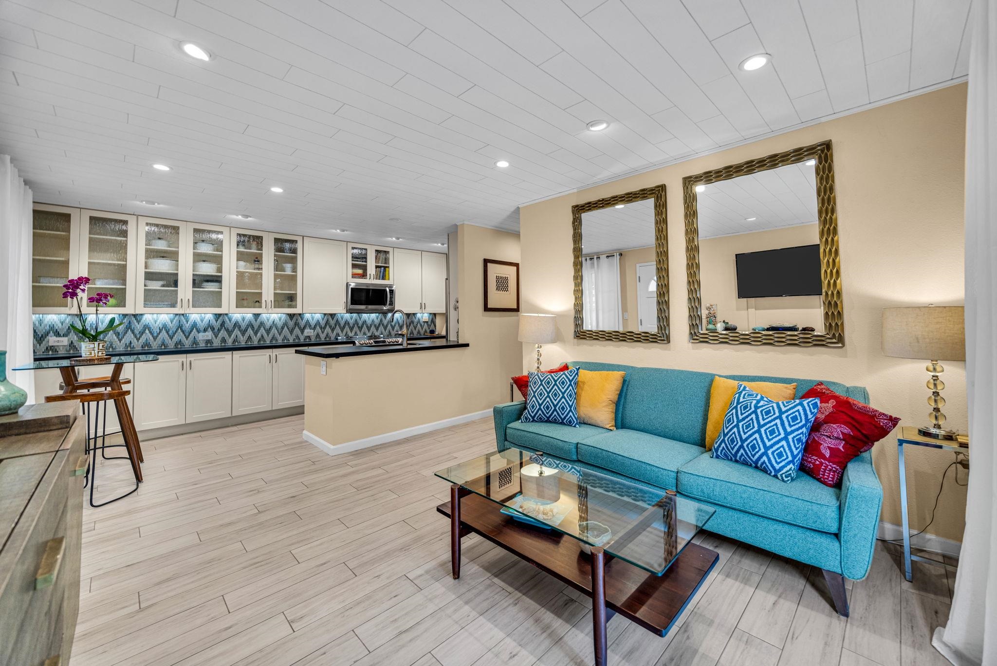 160 Keonekai Rd, 8-103, Kihei, HI 96753