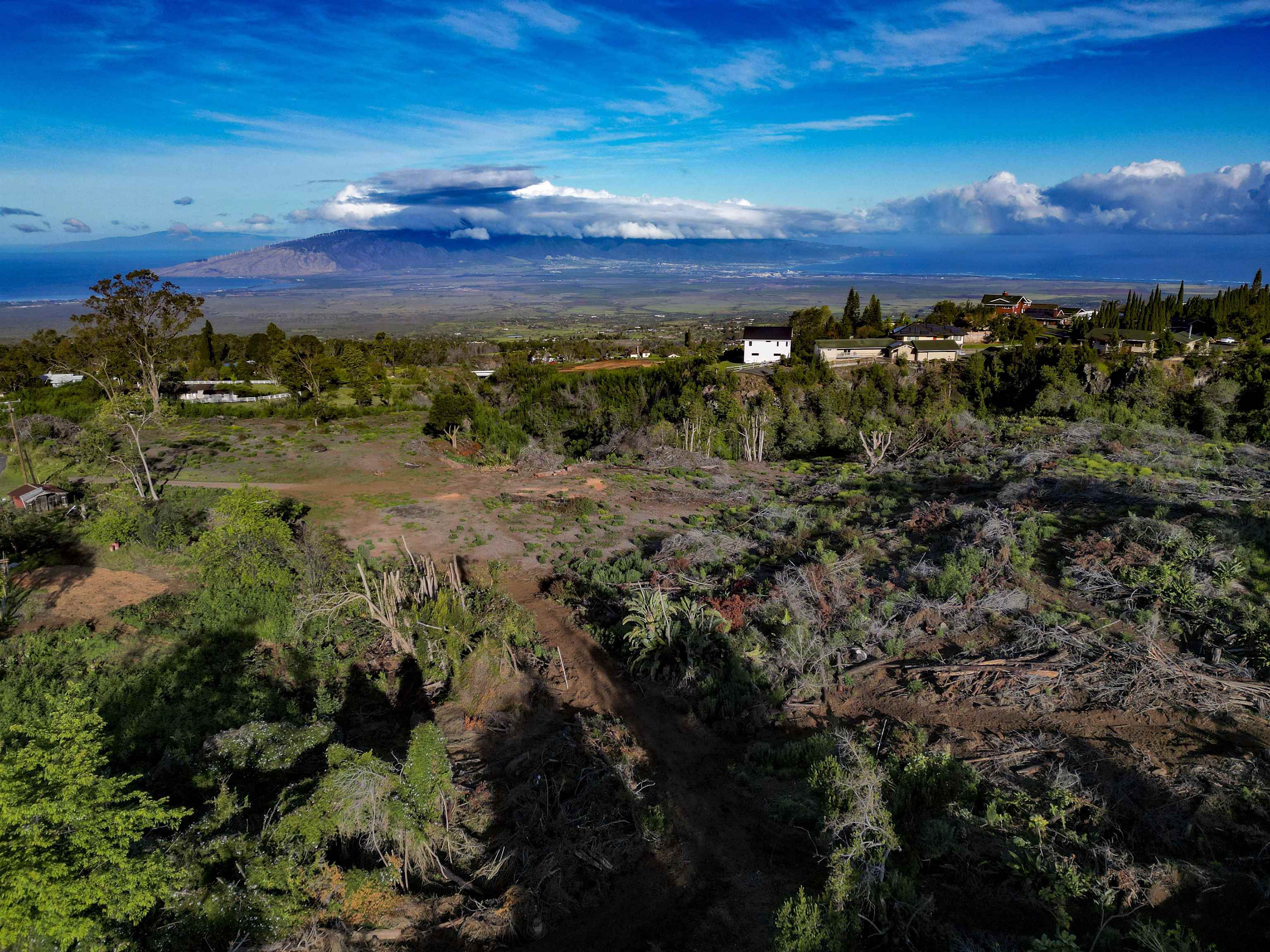 0 Haleakala Hwy, Unit A, Kula, HI 96790