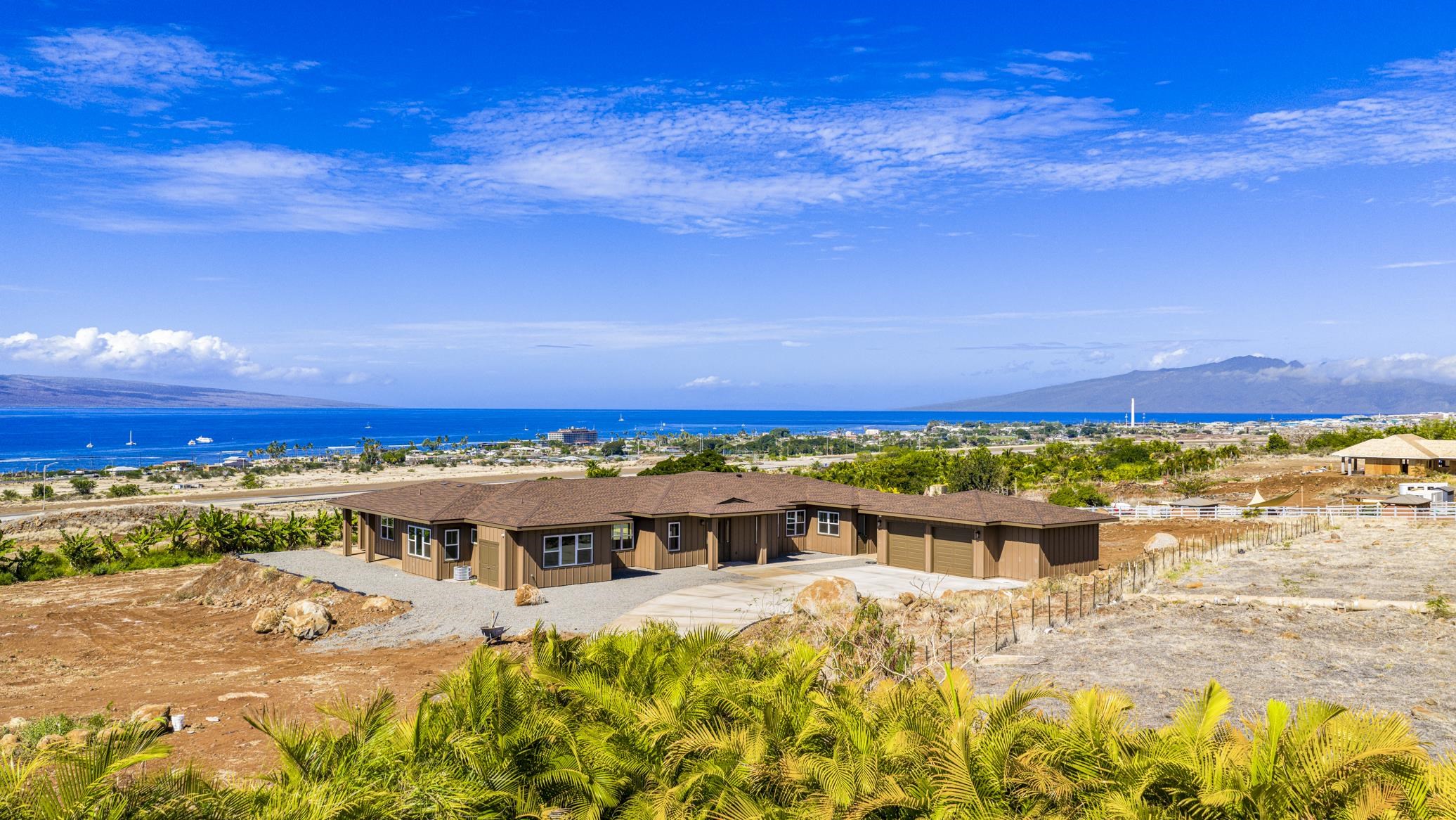 257 Hokiokio Pl, A, Lahaina, HI 96761