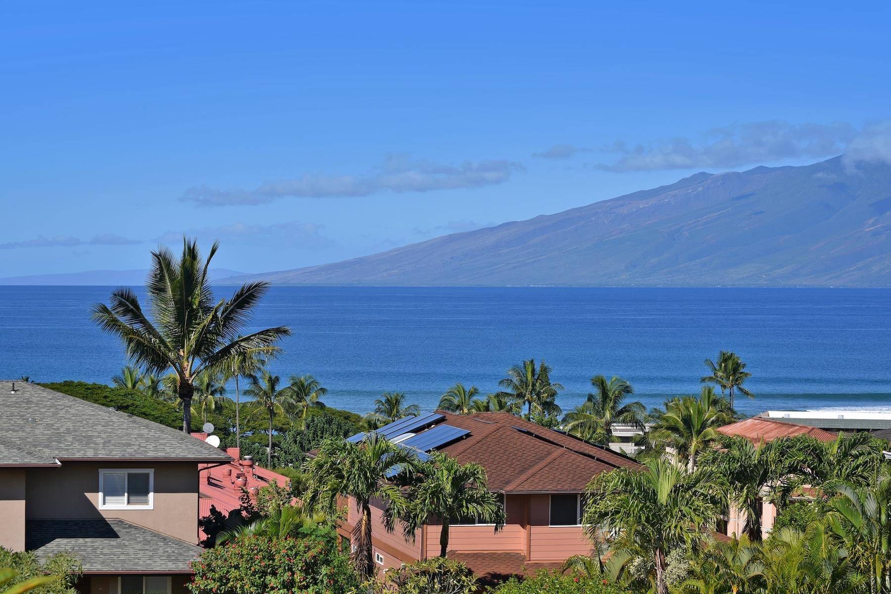 14 Fern Pl, Lahaina, HI 96761