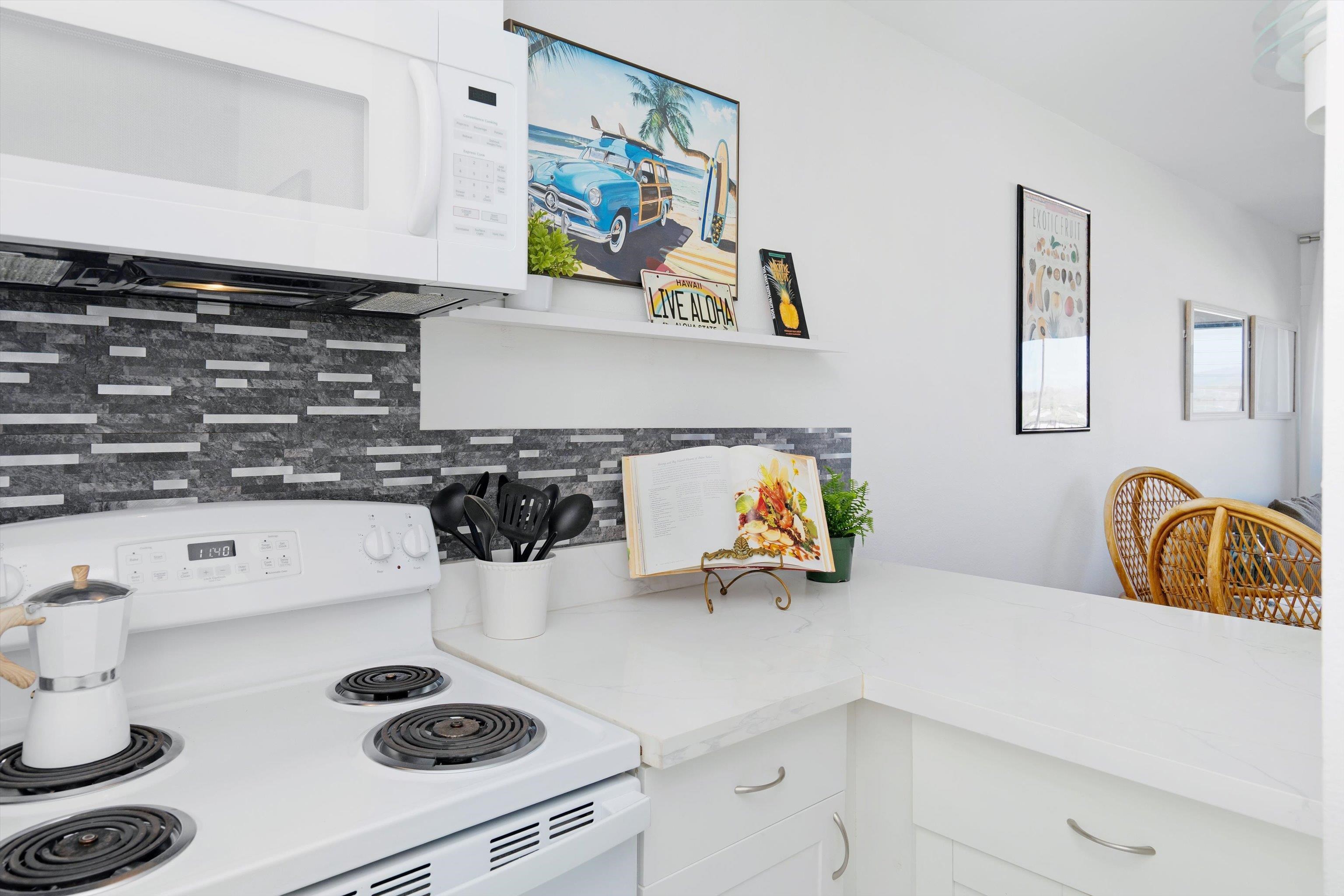 1063 Lower Main St, 207, Wailuku, HI 96793