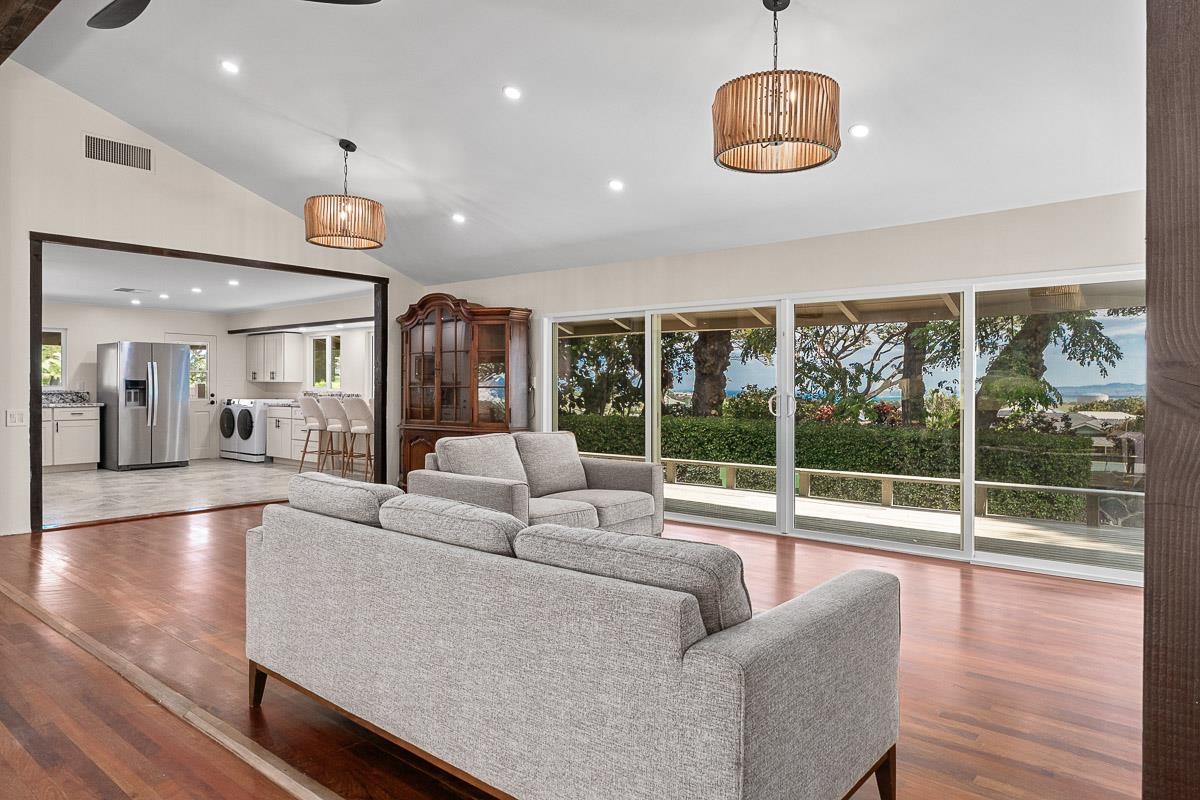 549 Honoapiilani Hwy, Wailuku, HI 96793