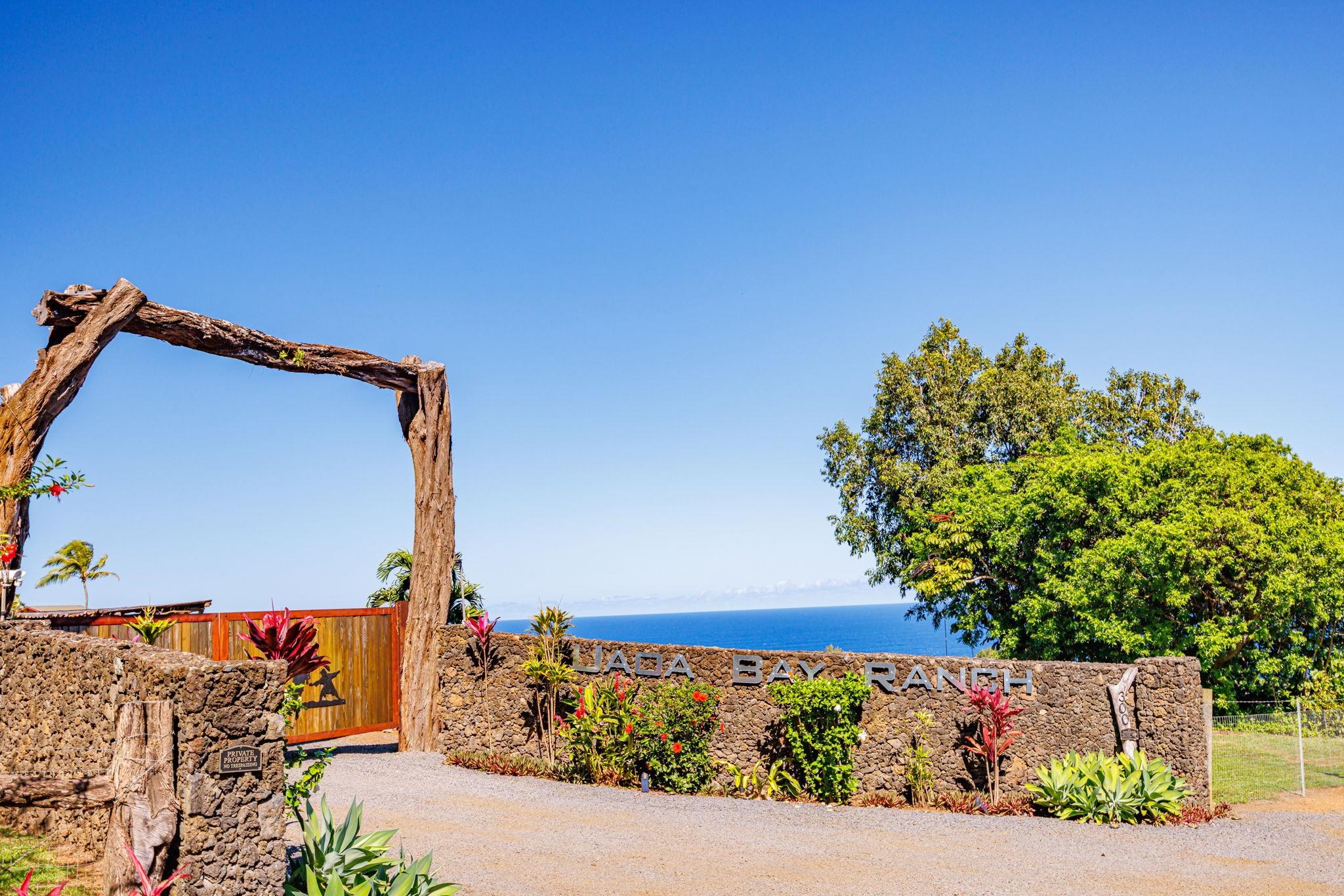 300 Mehana Rd, Unit B, Haiku, HI 96708