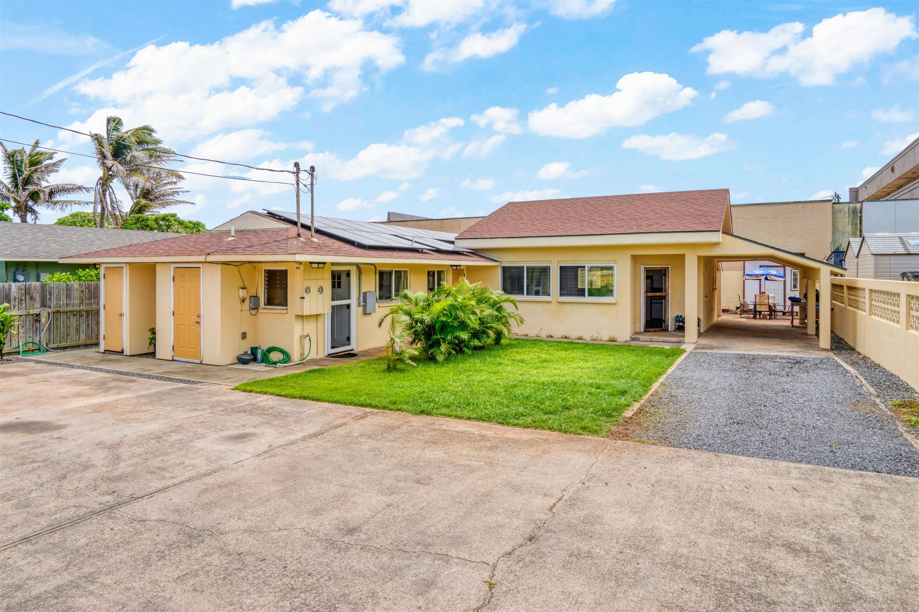 561 Kainalu Pl, Wailuku, HI 96793