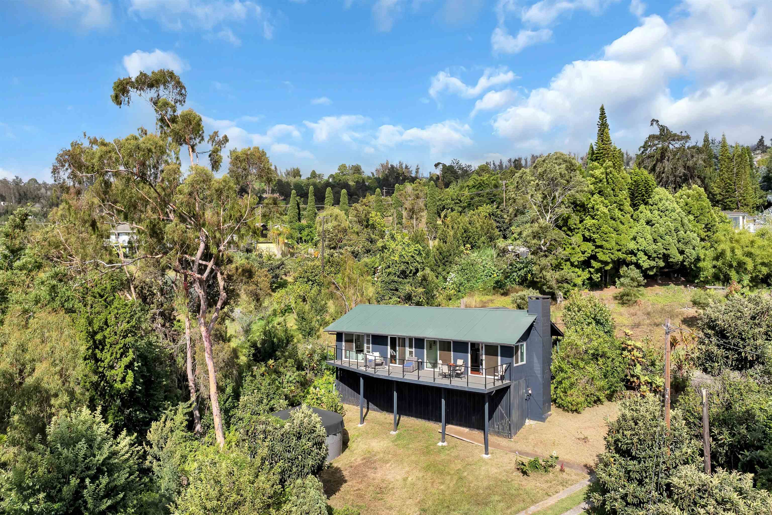 15980 Haleakala Hwy, Kula, HI 96790