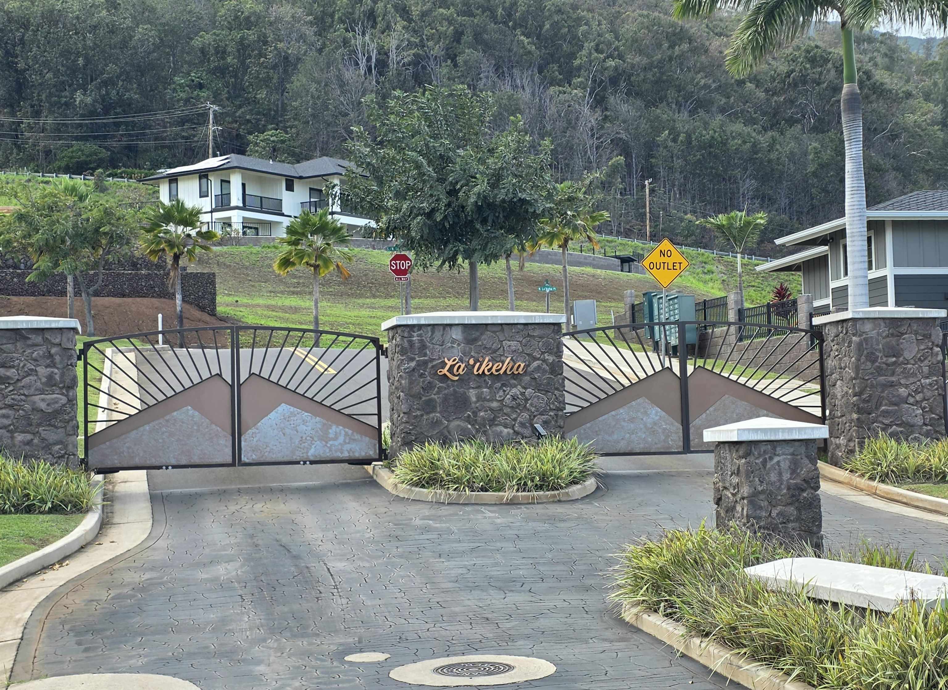 86 Laikeha Pl, Wailuku, HI 96793