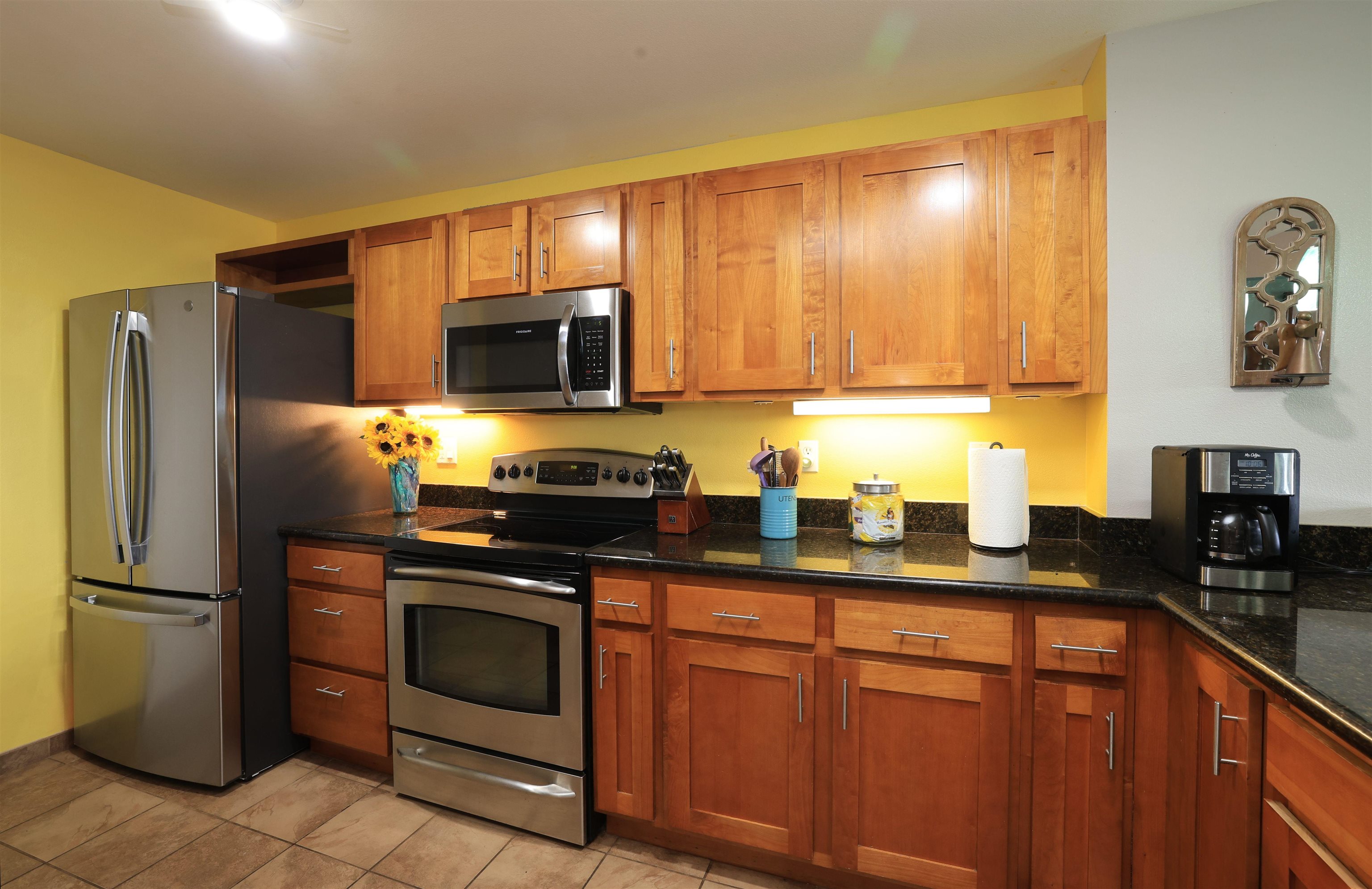 3706 Lower Honoapiilani Rd, D43, Lahaina, HI 96761