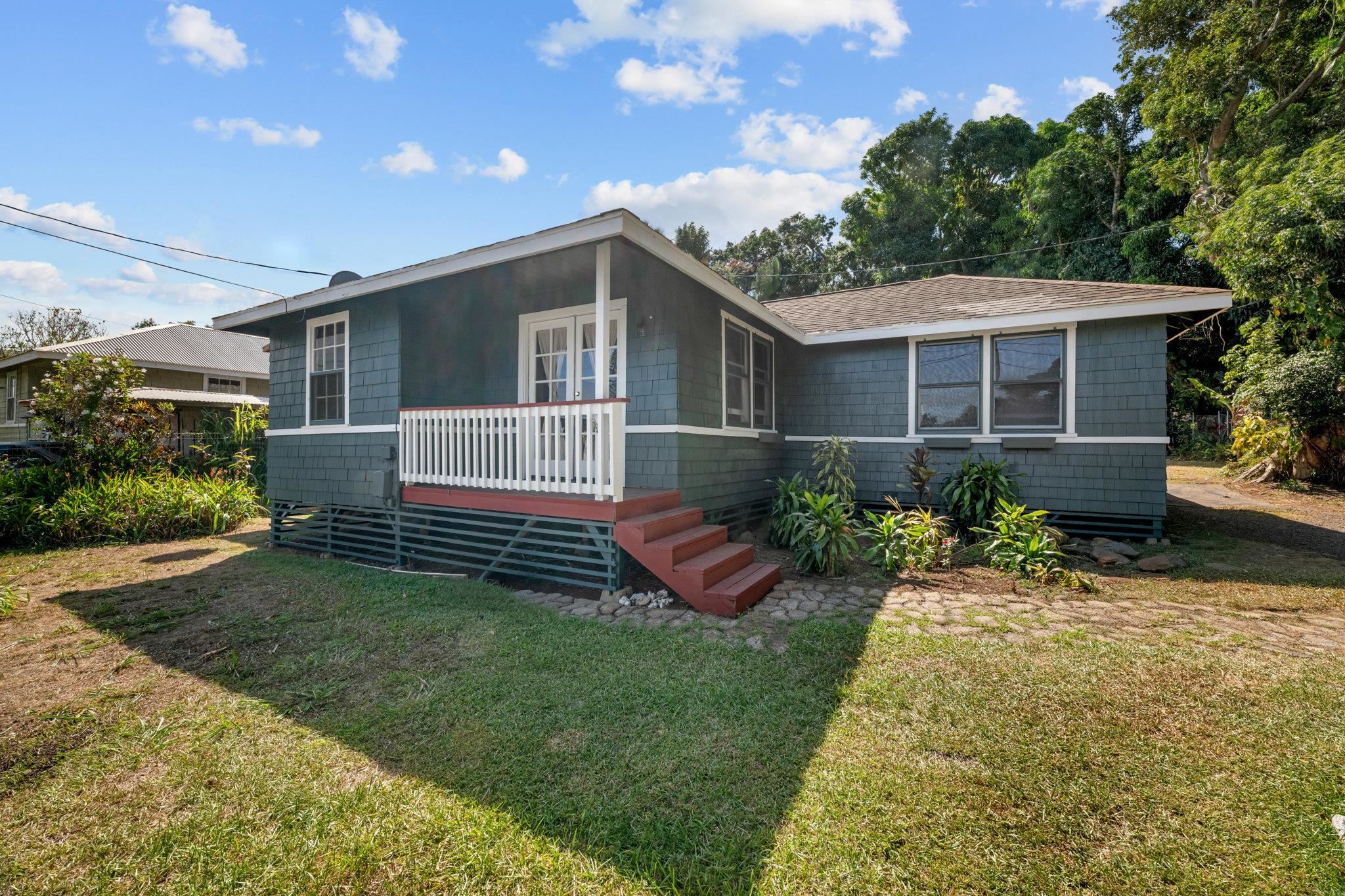 815 Kuulei St, Haiku, HI 96708