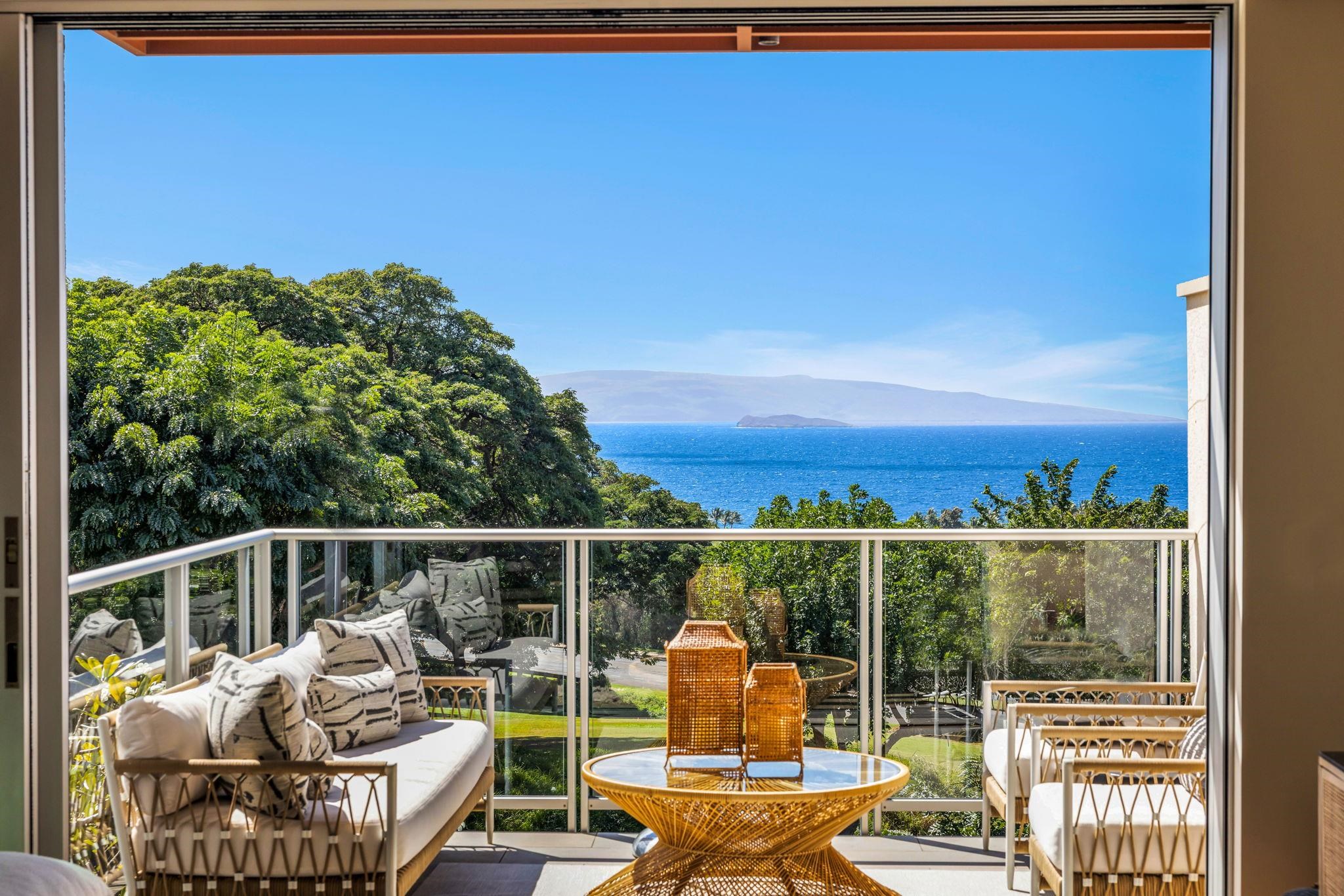 244 Holomoana Way, 17B, Kihei, HI 96753