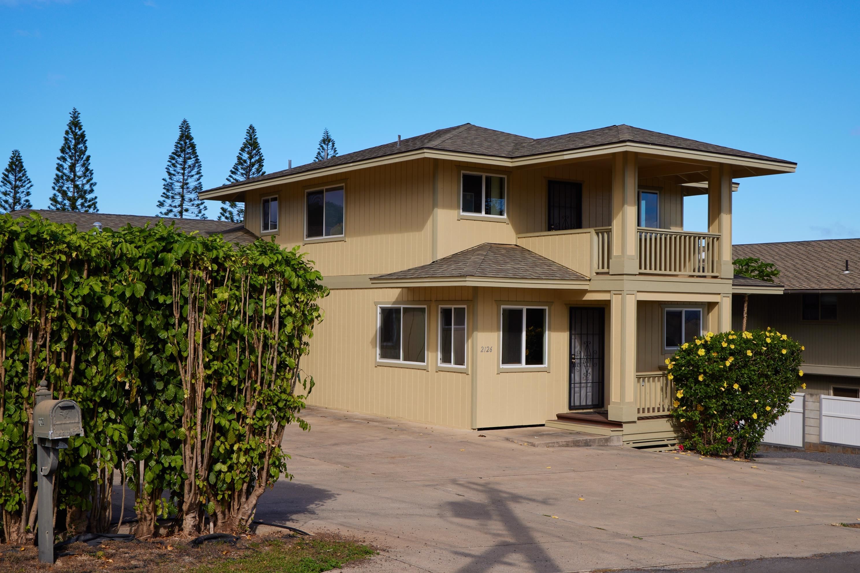 2126 Hewahewa Dr, Wailuku, HI 96793