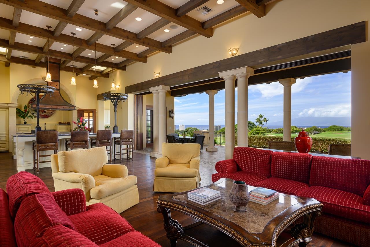 104 Anapuni Loop, Lahaina, HI 96761