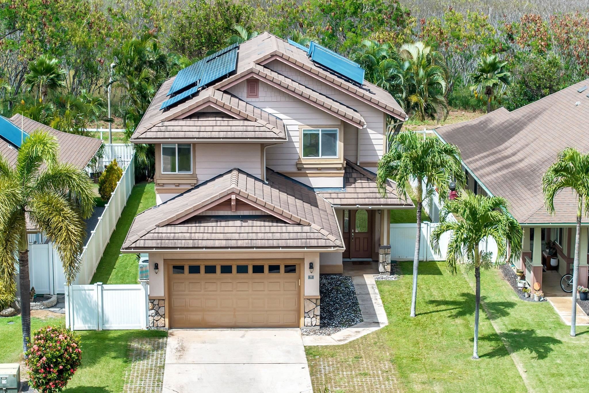 73 Hoku Puhipaka St, Kahului, HI 96732