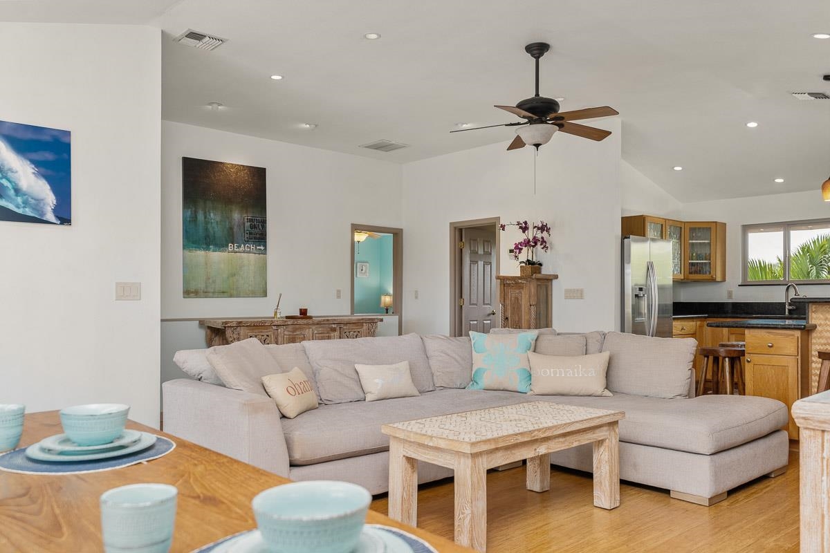 720 Hana Hwy, 7, Paia, HI 96779