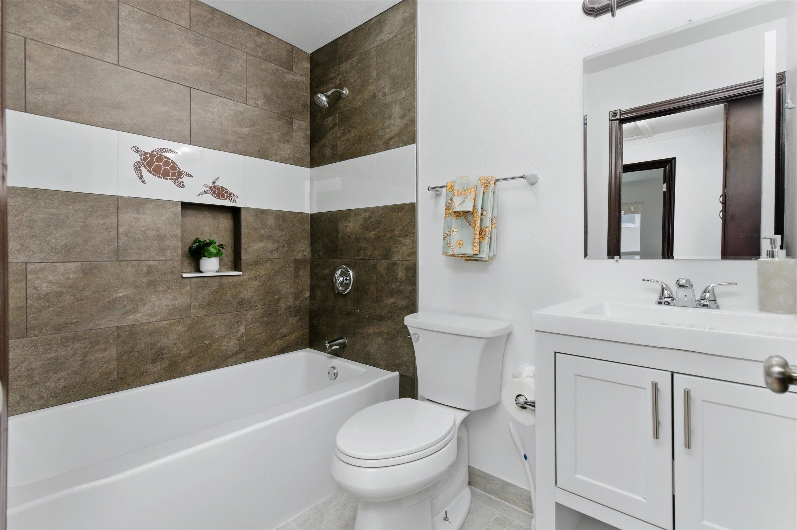 70 Waiaka Ln, 38-205, Wailuku, HI 96793