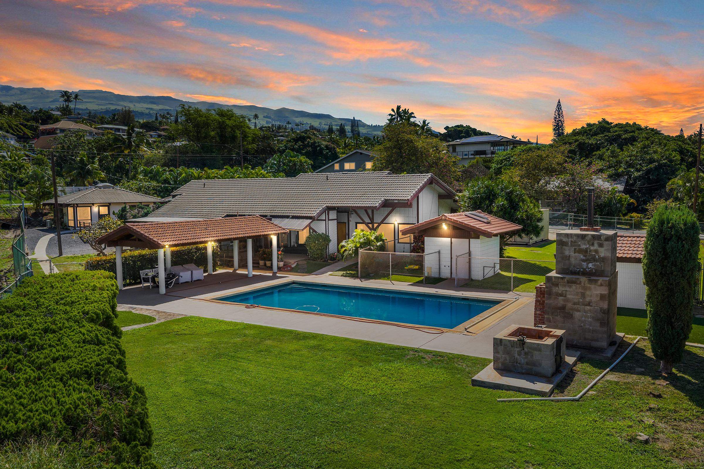 505 Hoohalahala St, Kihei, HI 96753