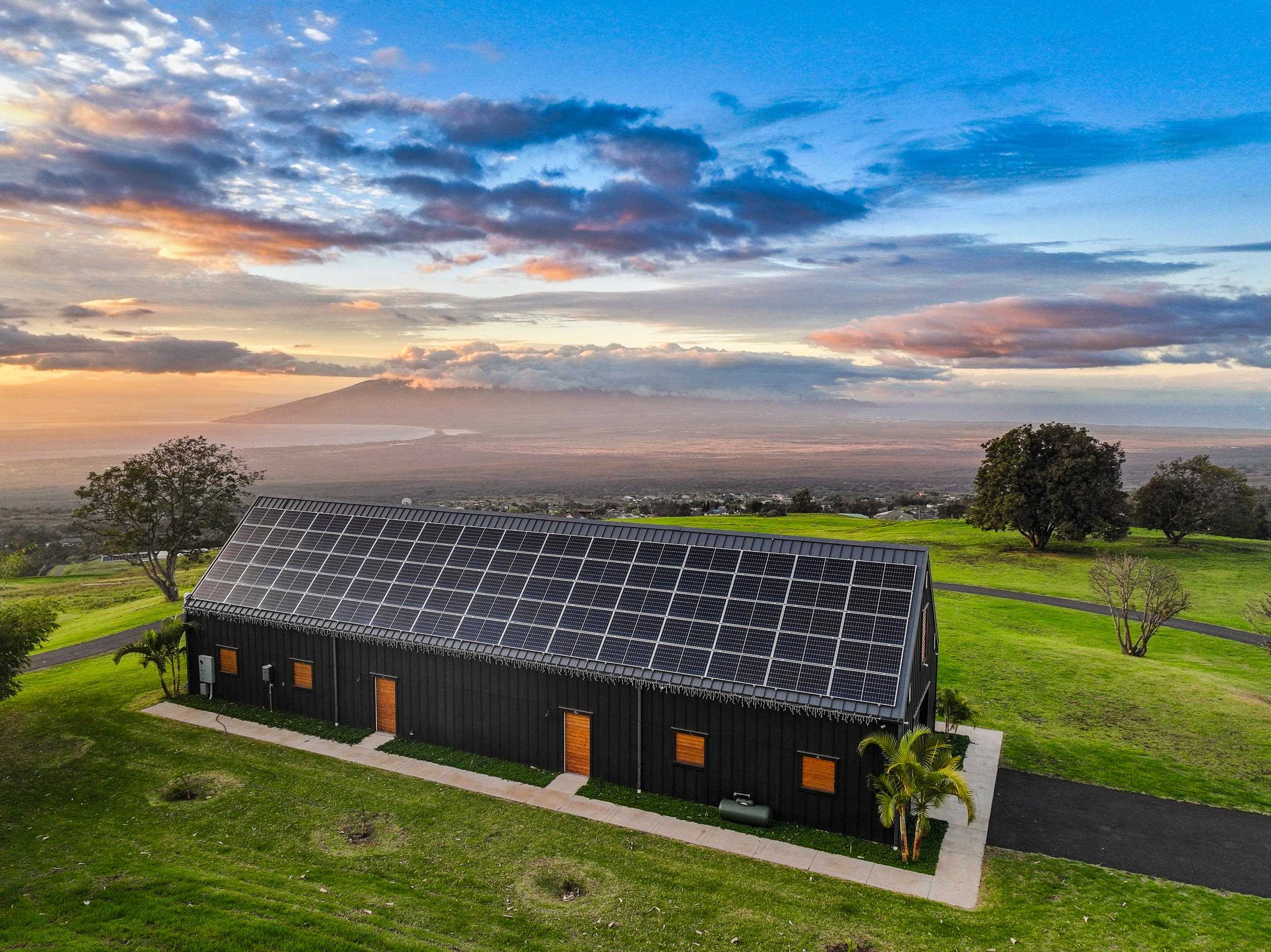 7700 Kula Hwy, Kula, HI 96790