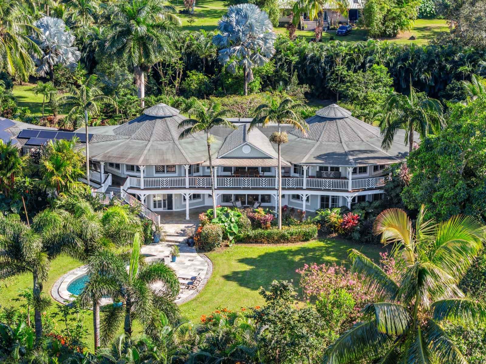 65 Holokai Rd, Haiku, HI 96708