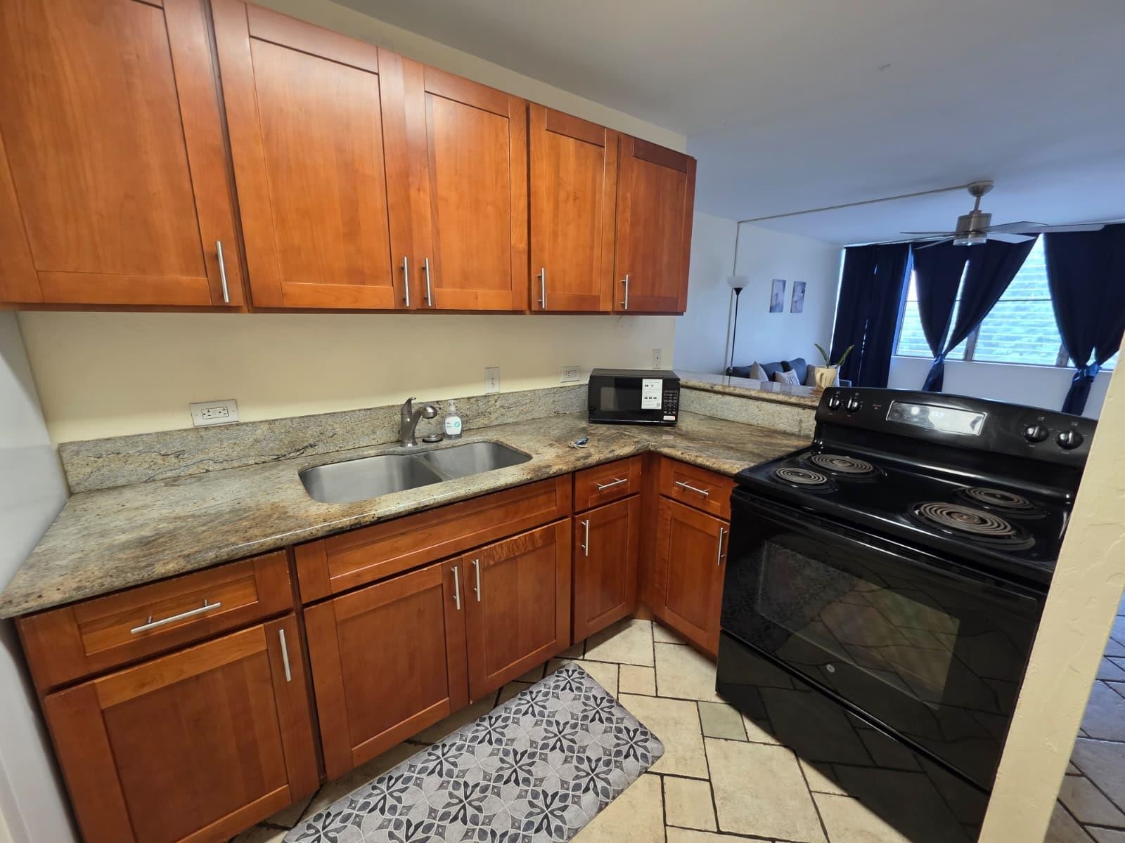 111 Kahului Beach Rd Dr, C305, Kahului, HI 96732