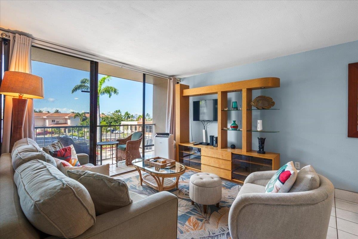 2219 Kihei Rd, A-201, Kihei, HI 96753