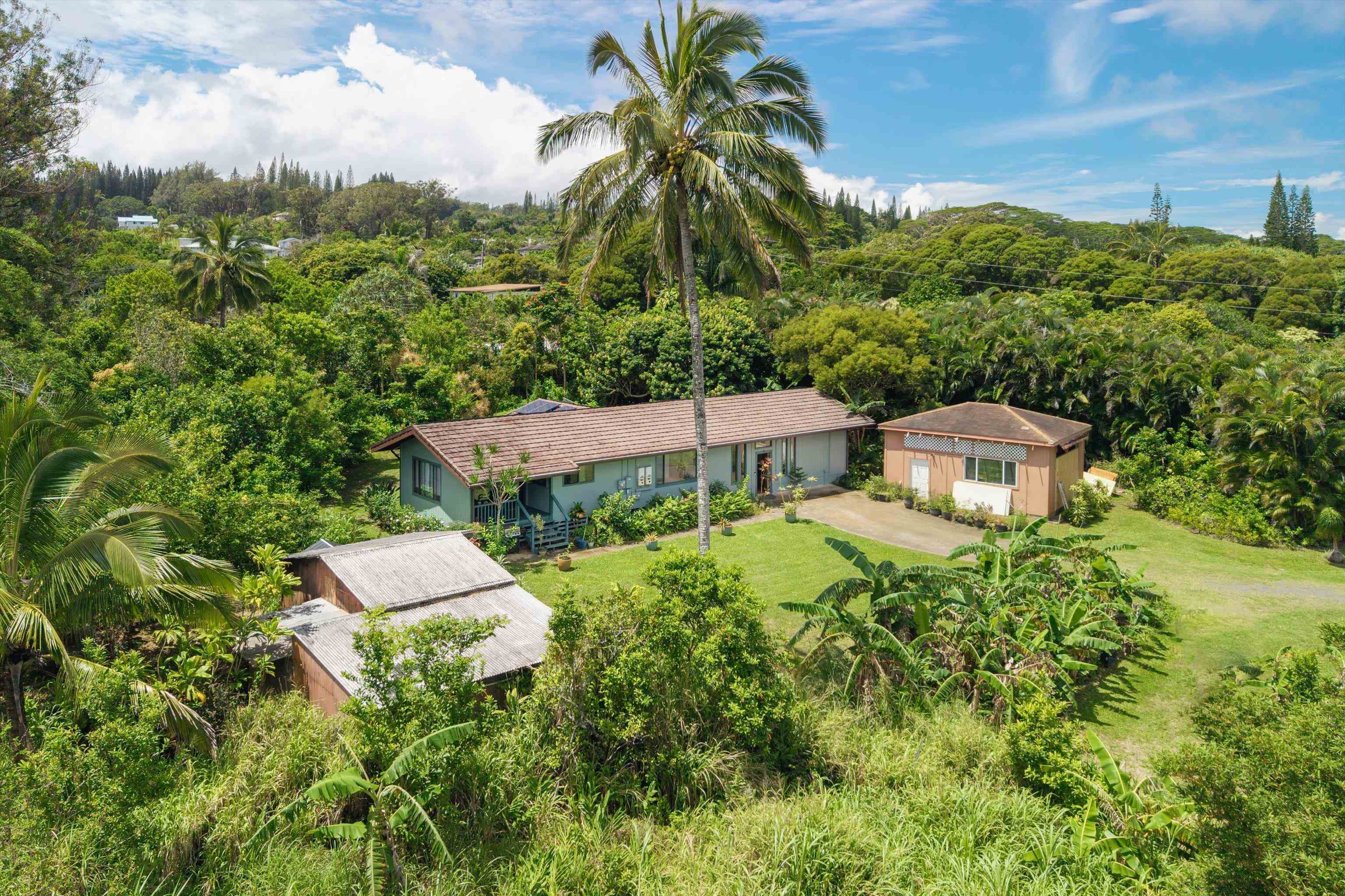 145 Holokai Rd, Haiku, HI 96708