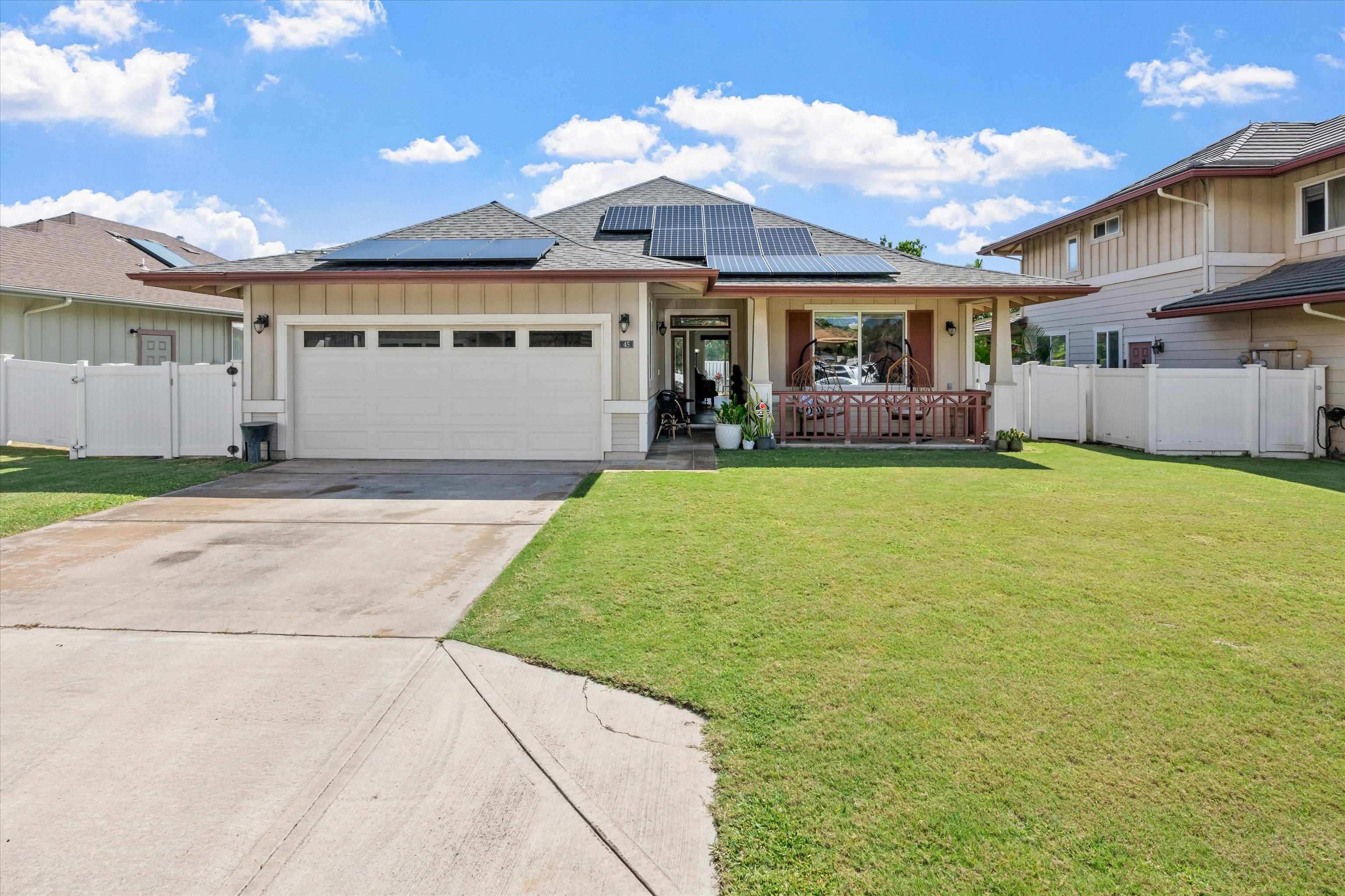 45 Hoku Puhipaka St, Kahului, HI 96732