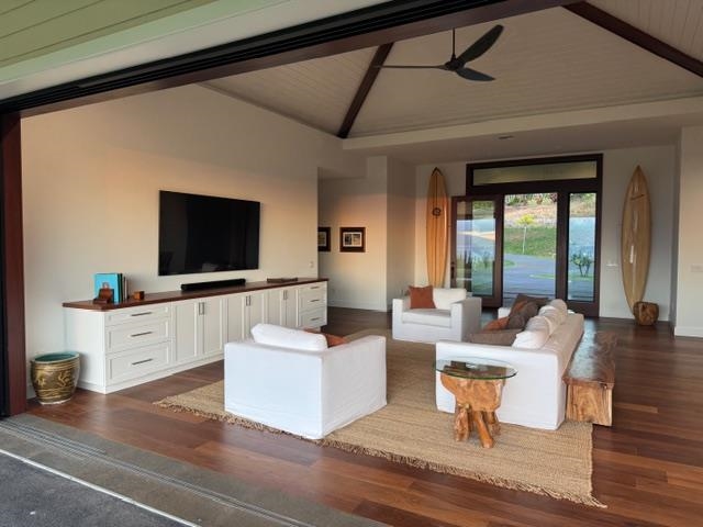 110 Keoawa St, Lahaina, HI 96761