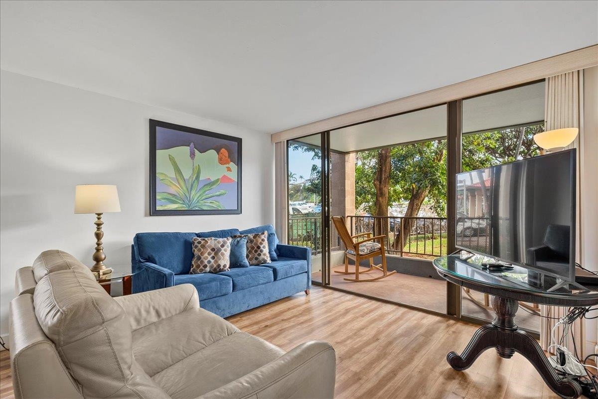 4310 Lower Honoapiilani Rd, 220, Lahaina, HI 96761