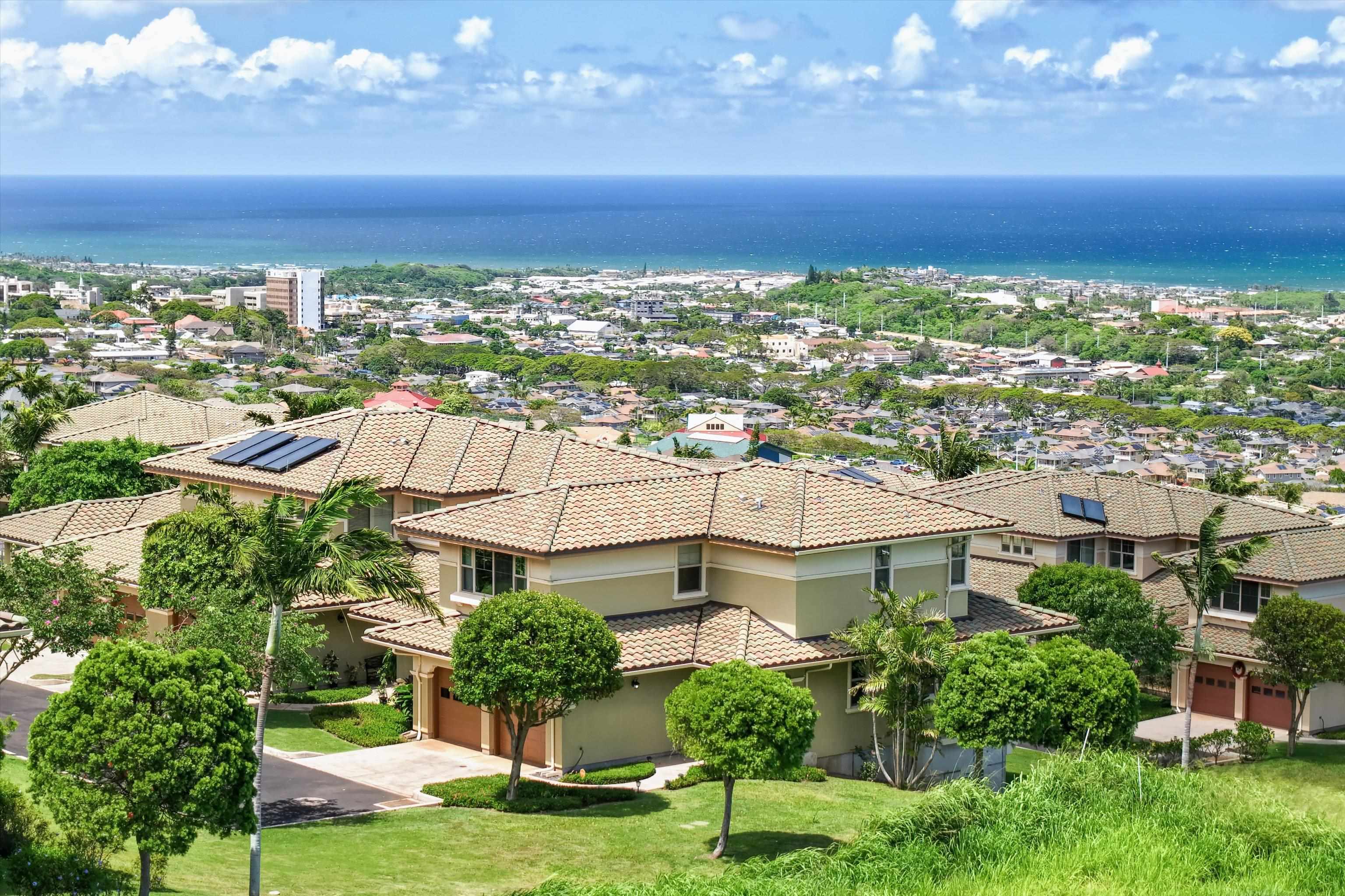 61 Laukona St, 2403, Wailuku, HI 96793