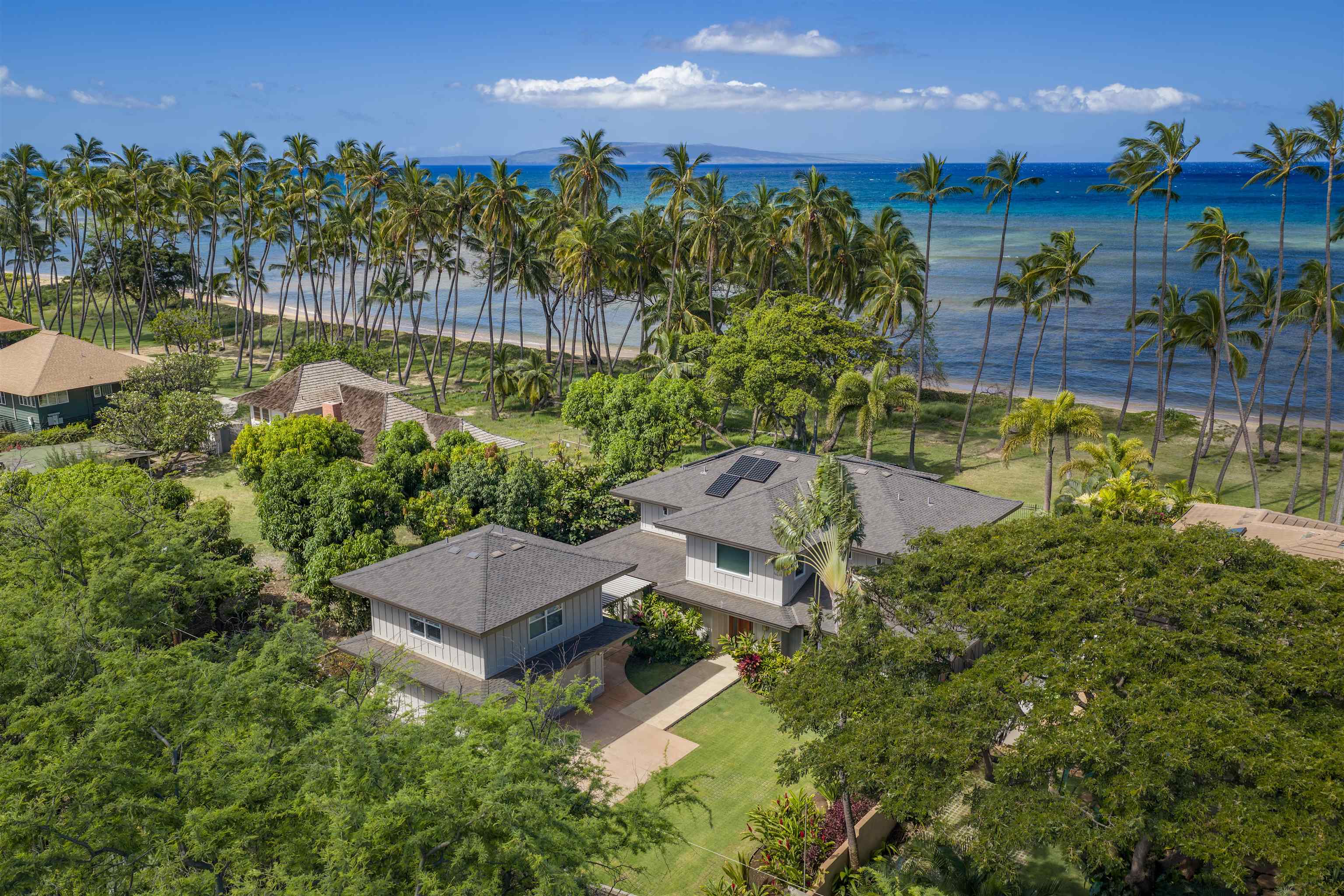 1250 Uluniu Rd, Apt B, Kihei, HI 96753