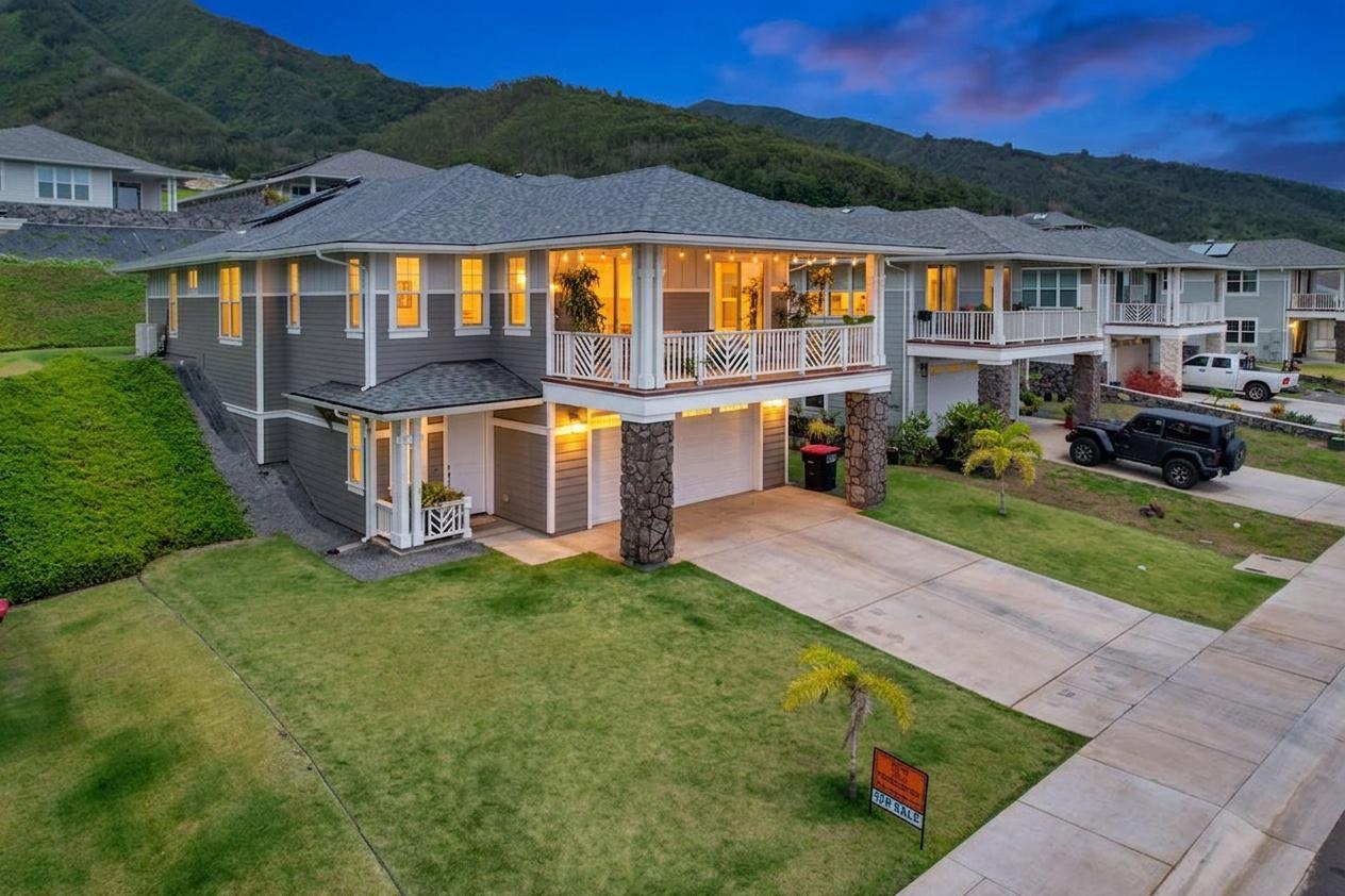 81 Pua Kalaunu Loop, Wailuku, HI 96793