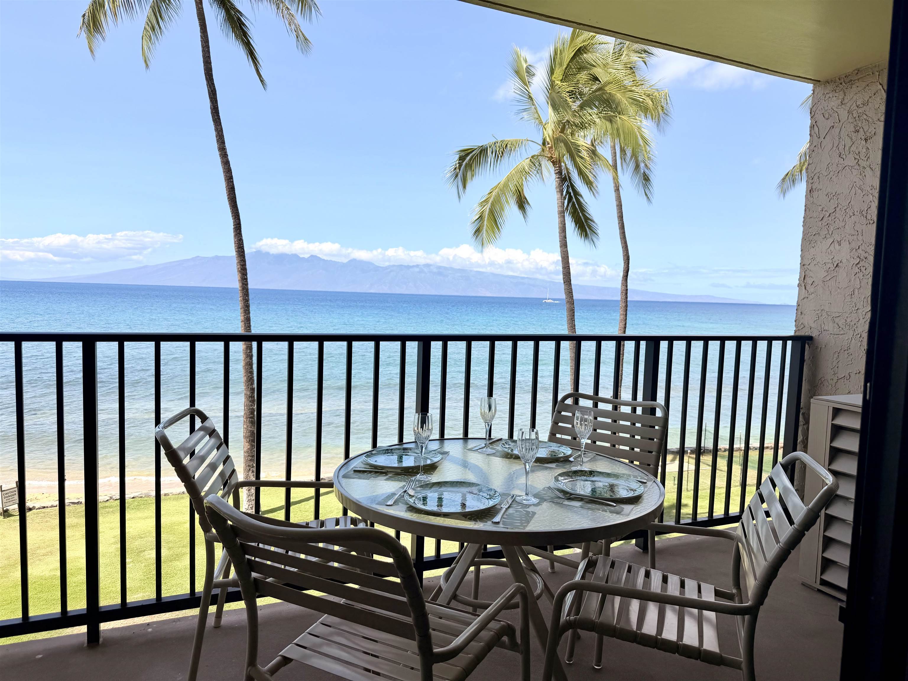 3543 Lower Honoapiilani Rd, L-302, Lahaina, HI 96761