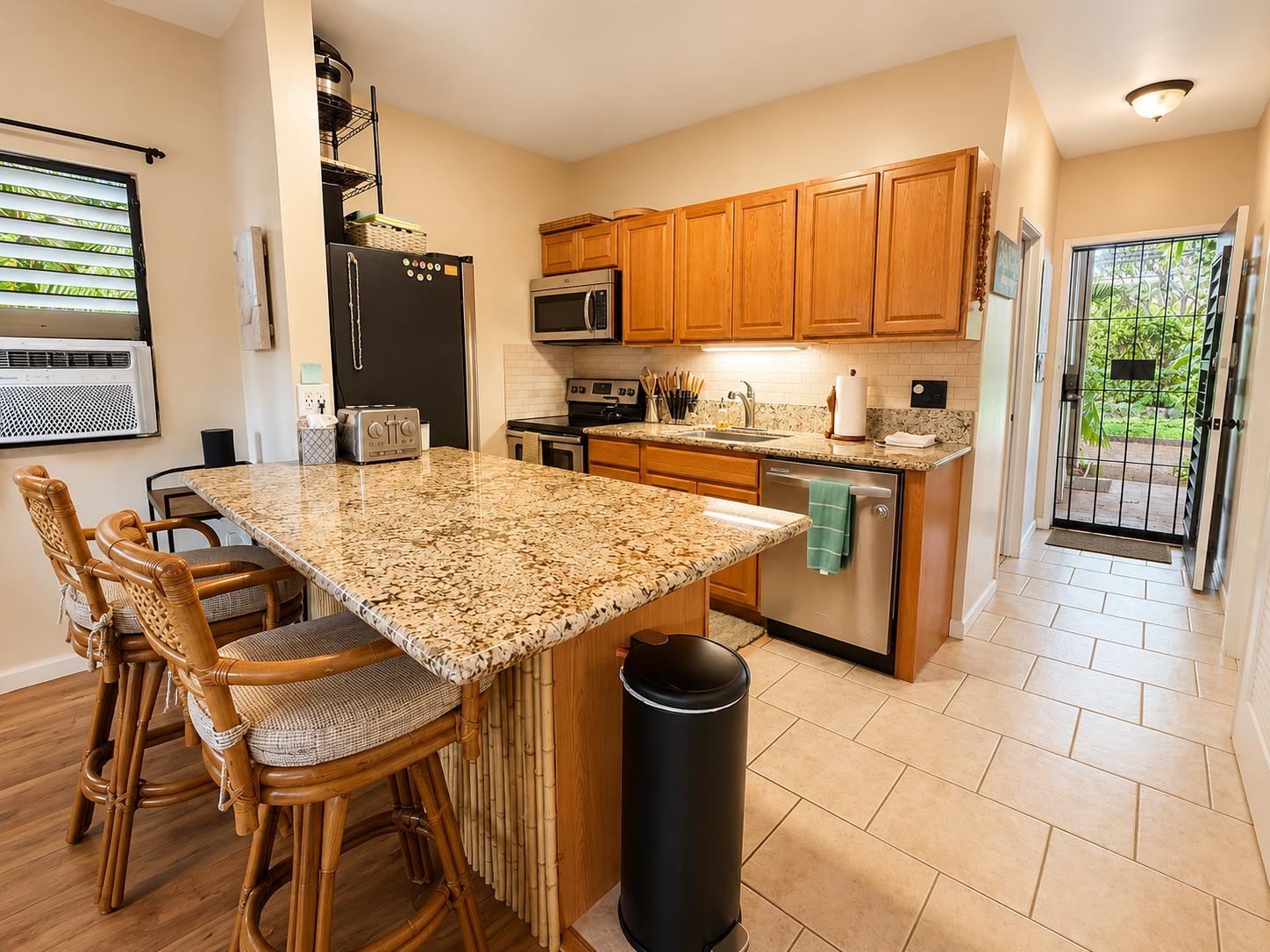 4440 Lower Honoapiilani Rd, 120, Lahaina, HI 96761