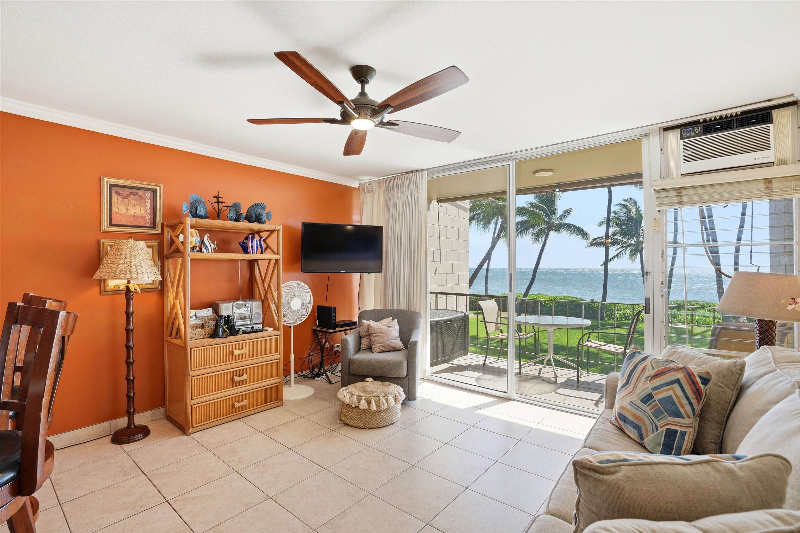 1310 Uluniu Rd, 202, Kihei, HI 96753