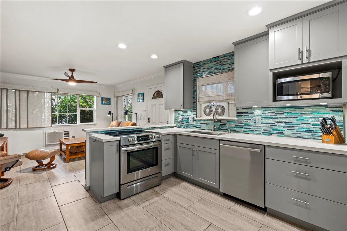 60 Halili Ln, 6M, Kihei, HI 96753